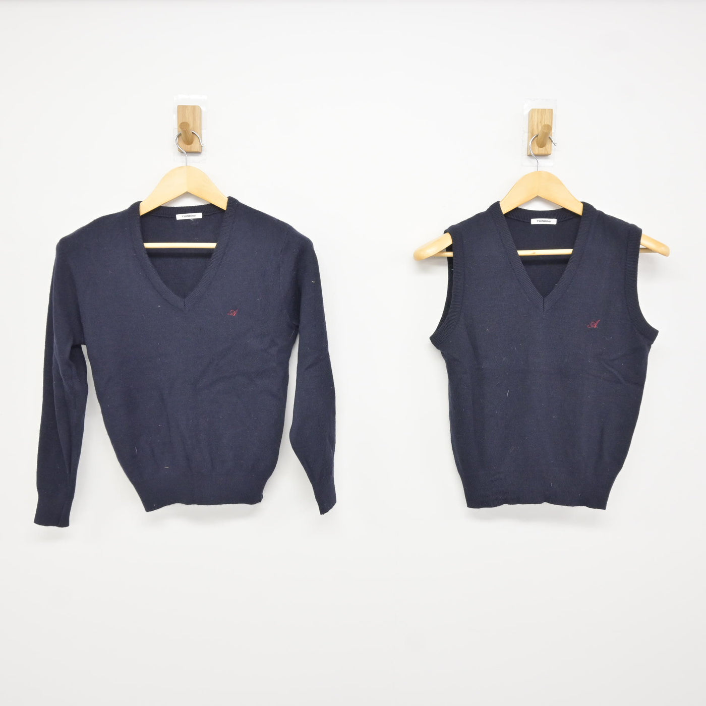 【中古】兵庫県 有馬中学校 女子制服 2点 (ニット・ニットベスト) sf115436