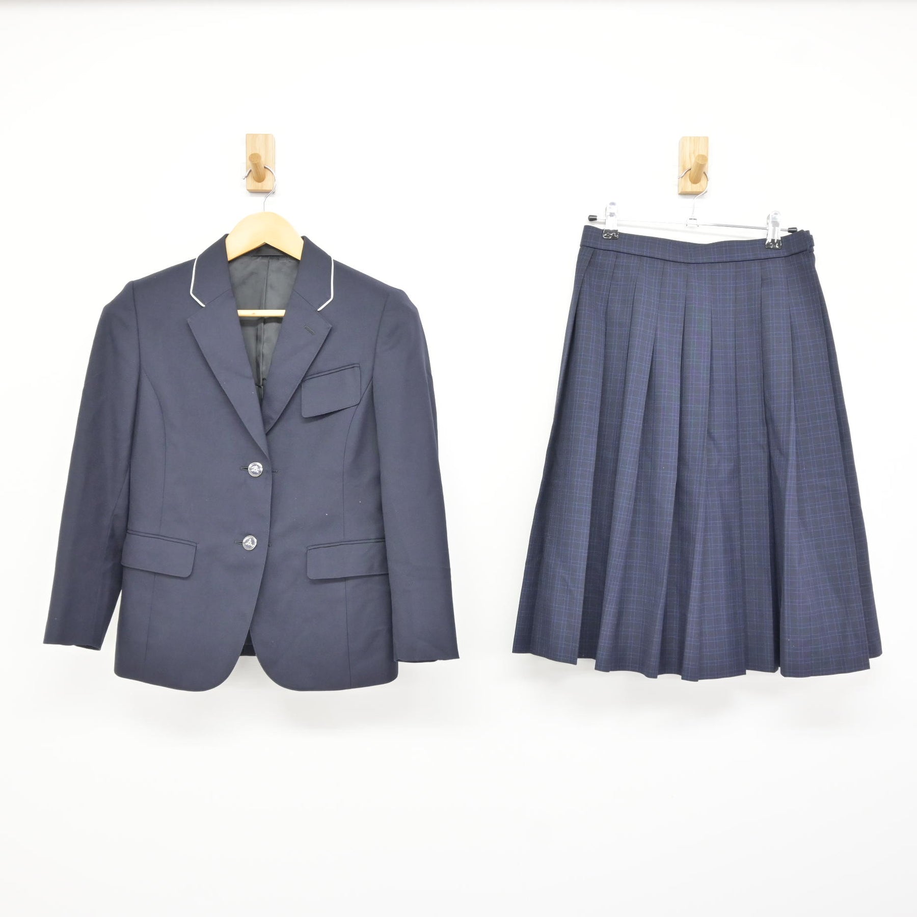 福岡市　中学校　標準服　ジャケット　女子用 福岡・市立中学標準服】工夫がいっぱい！ジェンダーレスなブレザー制服