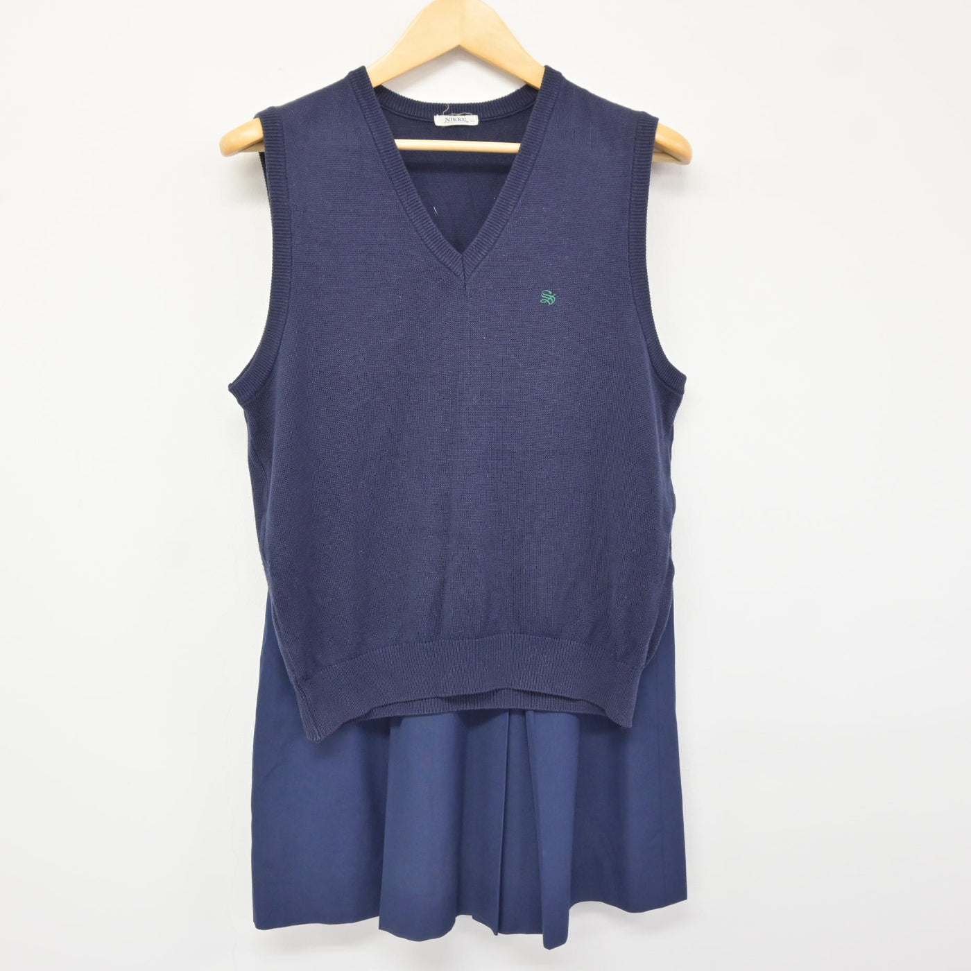 中古】埼玉県 杉戸高等学校/旧制服 女子制服 2点 (ニットベスト 
