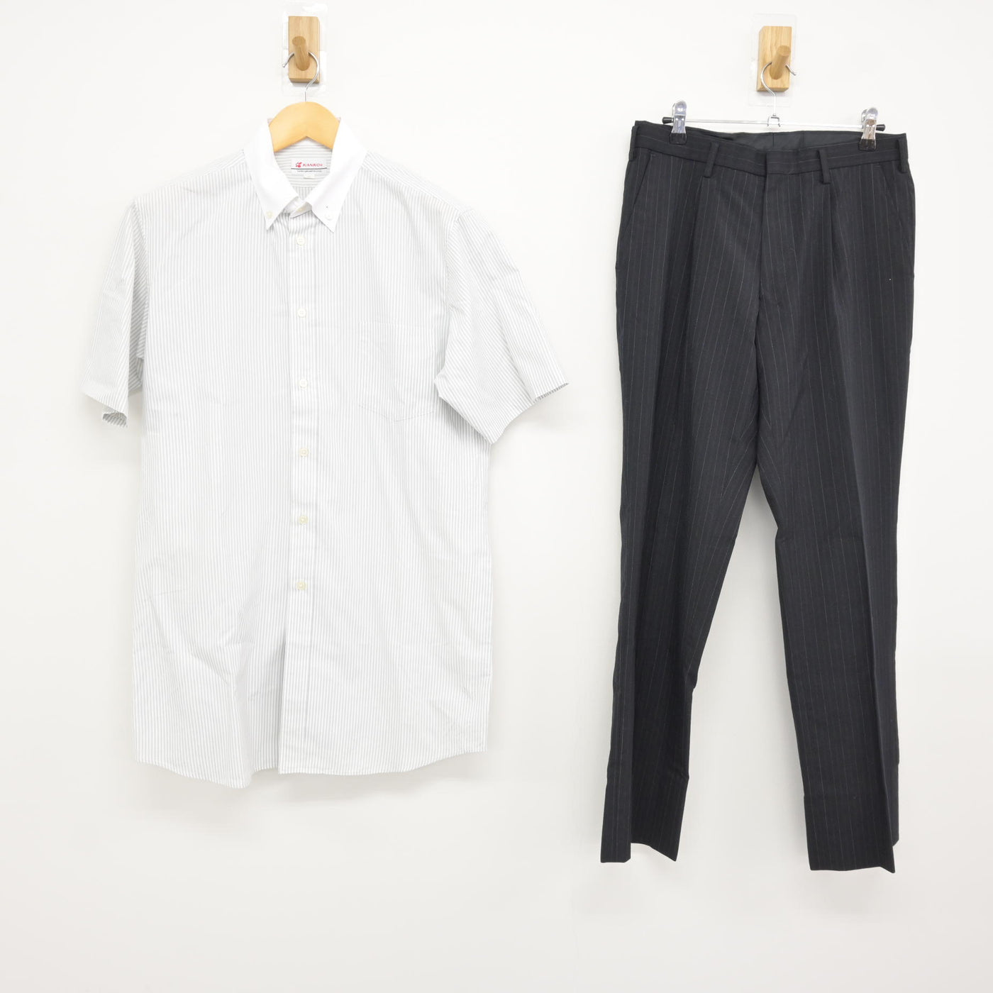 【中古】鹿児島県 明桜館高等学校 男子制服 2点 (シャツ・ズボン) sf115604