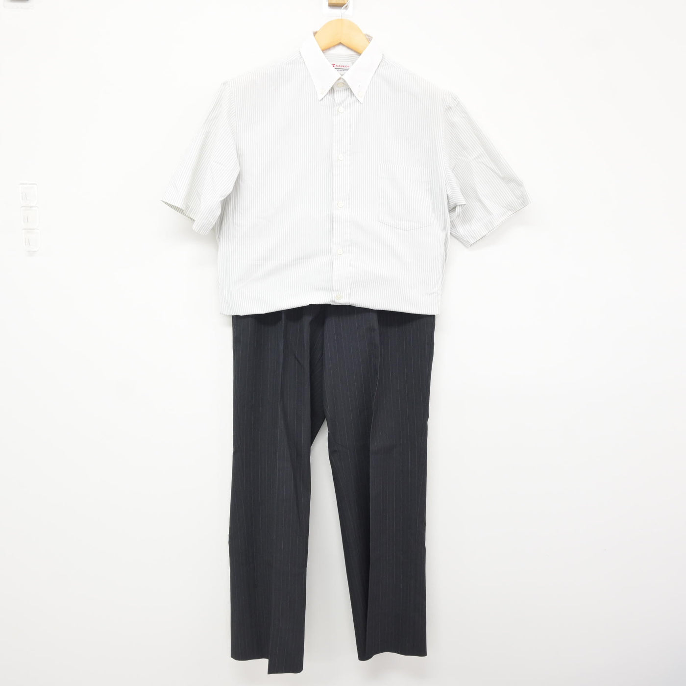 【中古】鹿児島県 明桜館高等学校 男子制服 2点 (シャツ・ズボン) sf115605