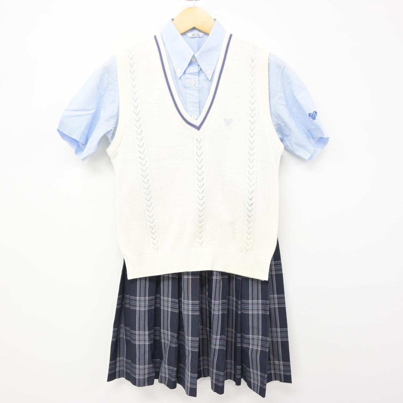 【中古】鹿児島県 樟南高等学校/旧制服 女子制服 3点 (ニットベスト・シャツ・スカート) sf115608