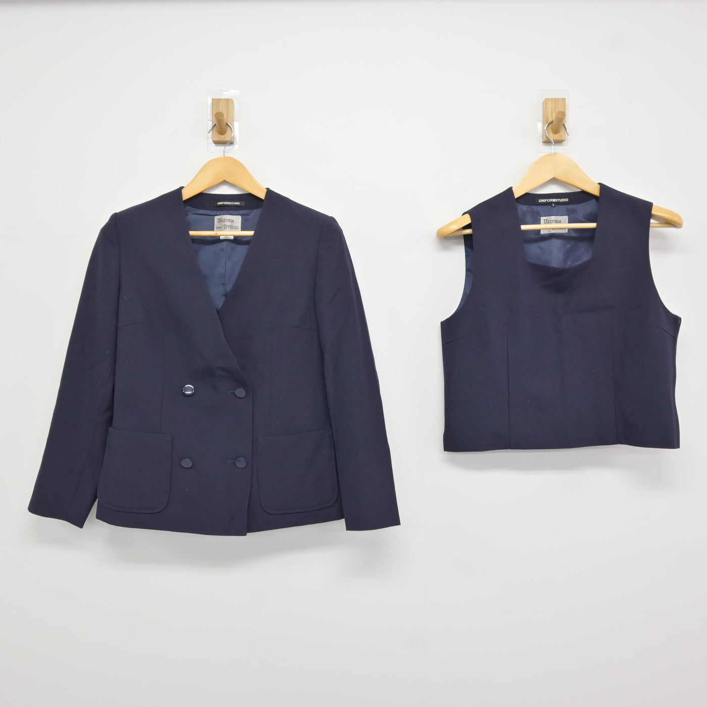 【中古】東京都 馬込東中学校 女子制服 3点 (ブレザー・ベスト・スカート) sf115677