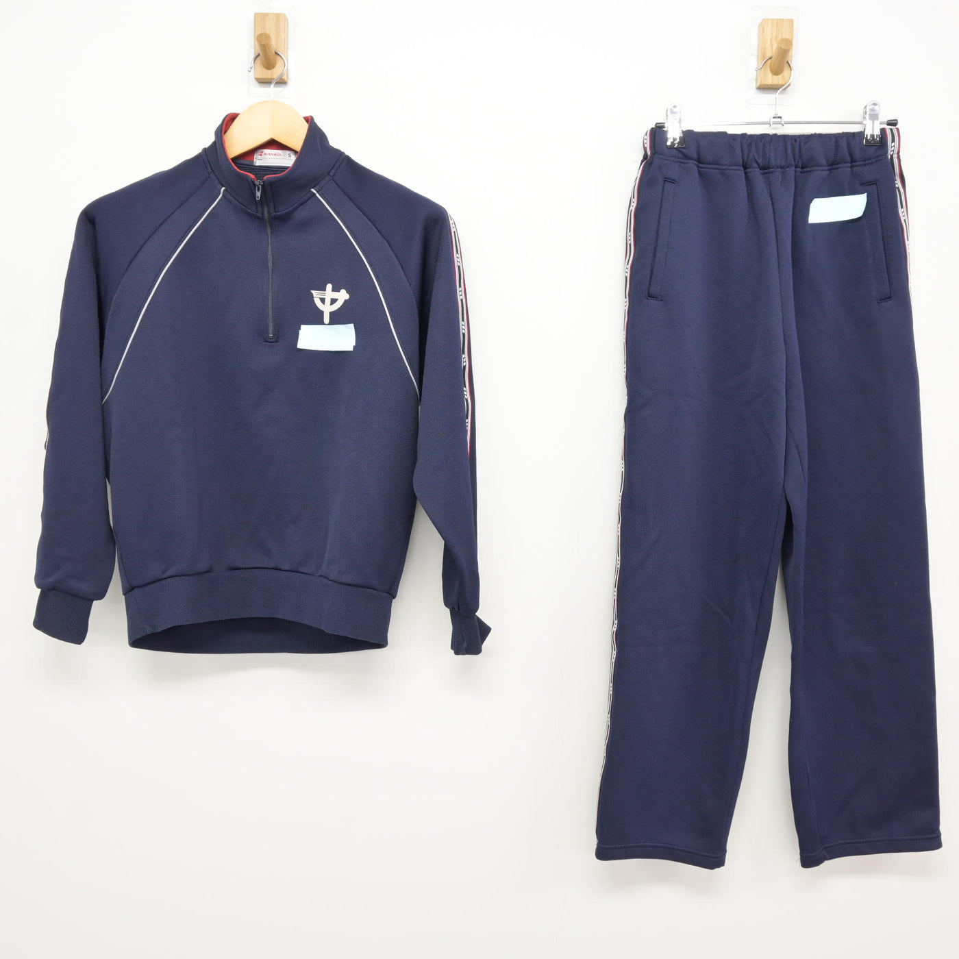 【中古】長崎県 長与第二中学校 女子制服 2点 (ジャージ 上・ジャージ 下) sf115679