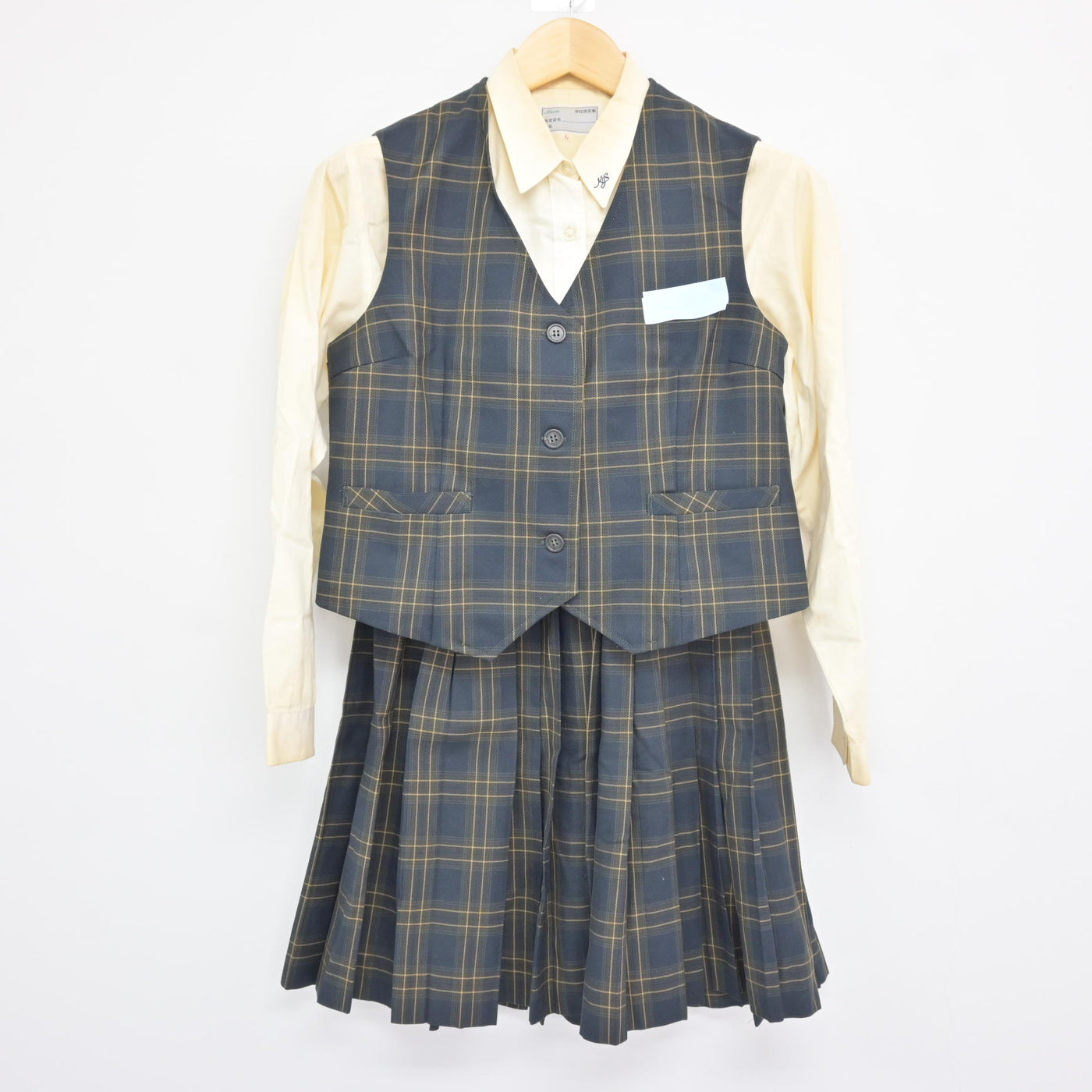 【中古】沖縄県 神森中学校 女子制服 3点 (ベスト・シャツ・スカート) sf115712