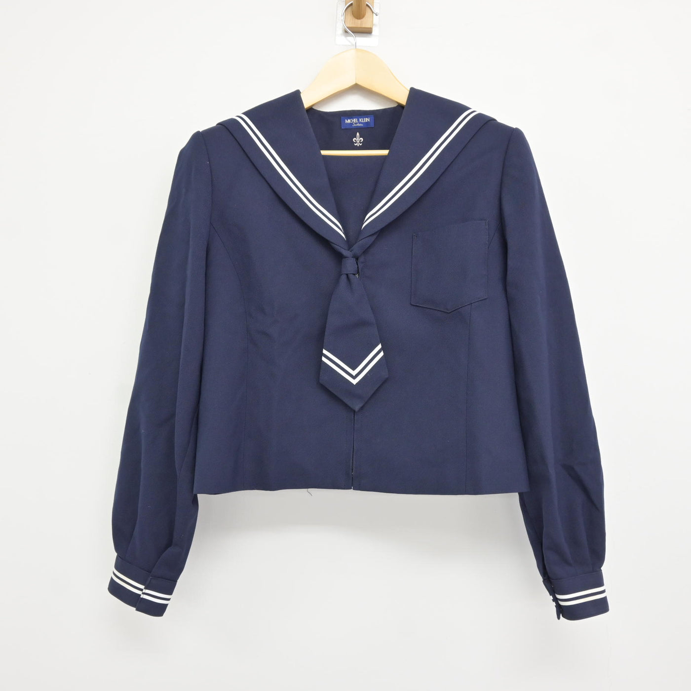 【中古】静岡県 裾野市立東中学校 女子制服 3点 (セーラー服・スカート) sf115760