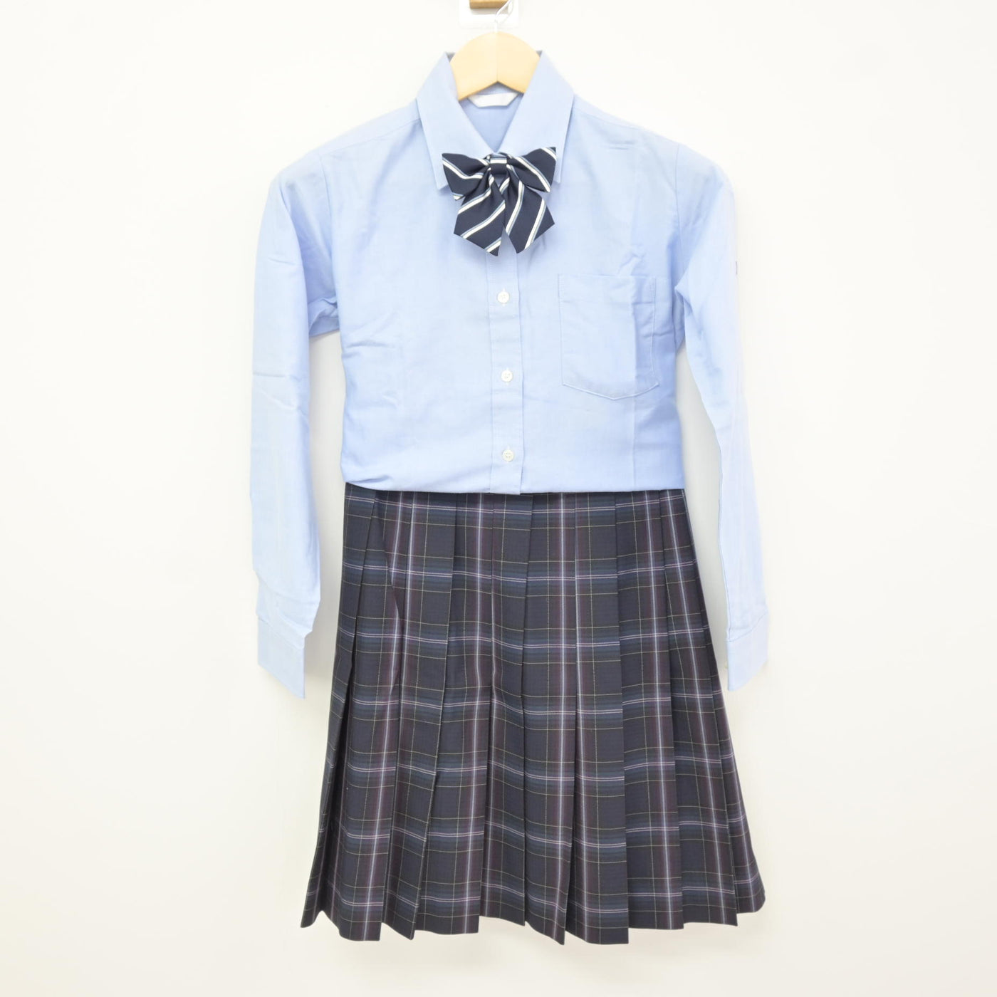 【中古】埼玉県 細田学園高等学校/旧制服 女子制服 4点 (ブレザー・シャツ・スカート) sf115790
