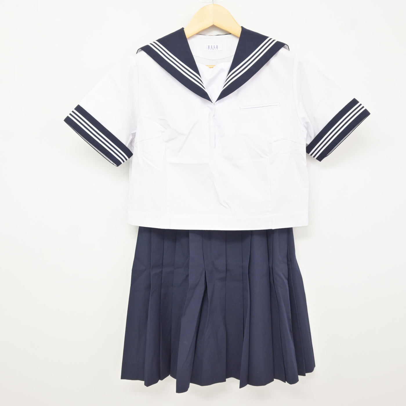 【中古】埼玉県 松山女子高等学校 女子制服 3点 (セーラー服・セーラー服・スカート) sf115794
