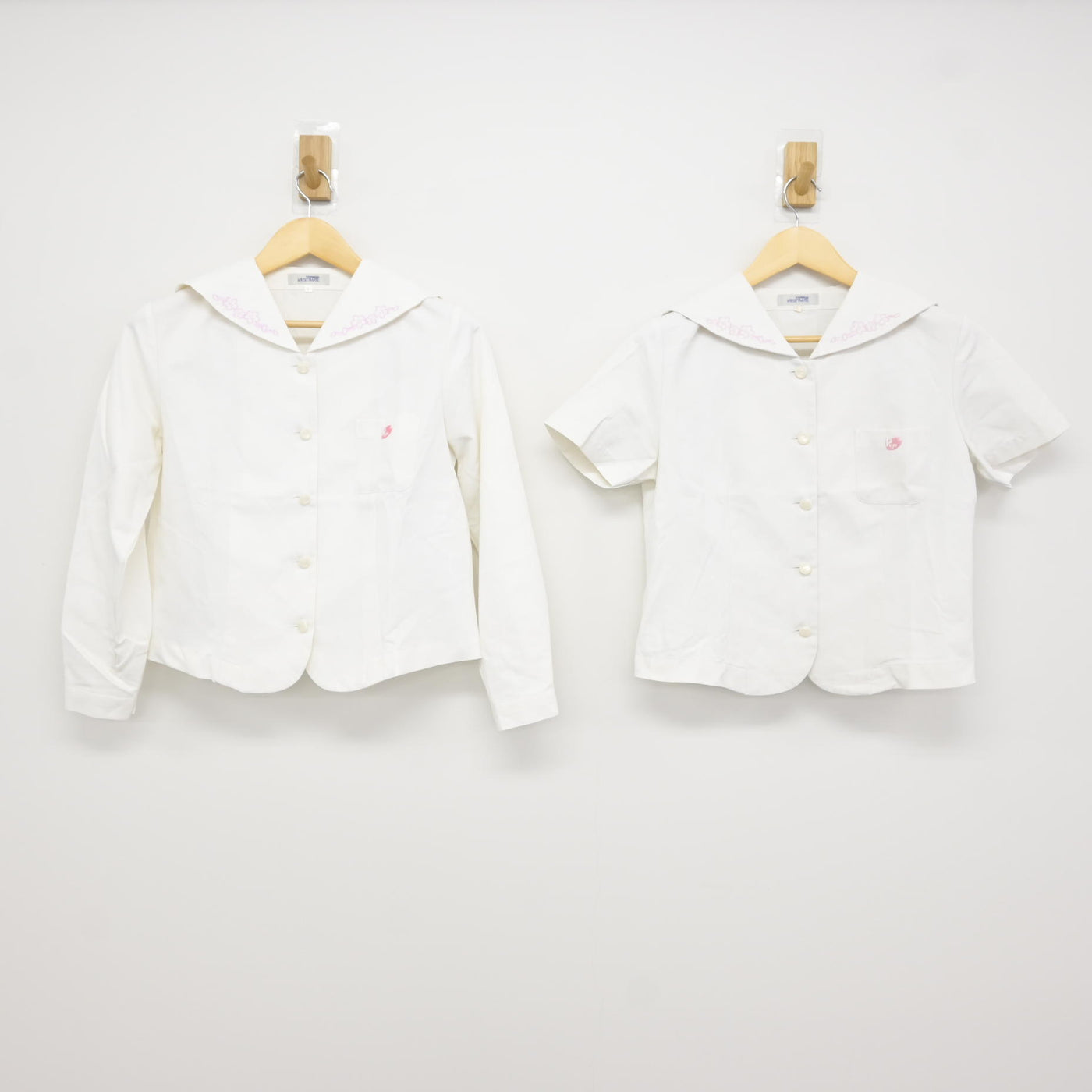 【中古】鹿児島県 龍桜高等学校/旧制服 女子制服 3点 (ブラウス) sf115810