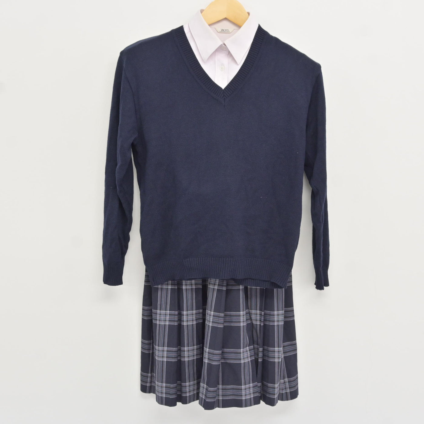 【中古】静岡県 東海大学付属静岡翔洋高等学校・中等部 女子制服 3点 (ニット・シャツ・スカート) sf115818
