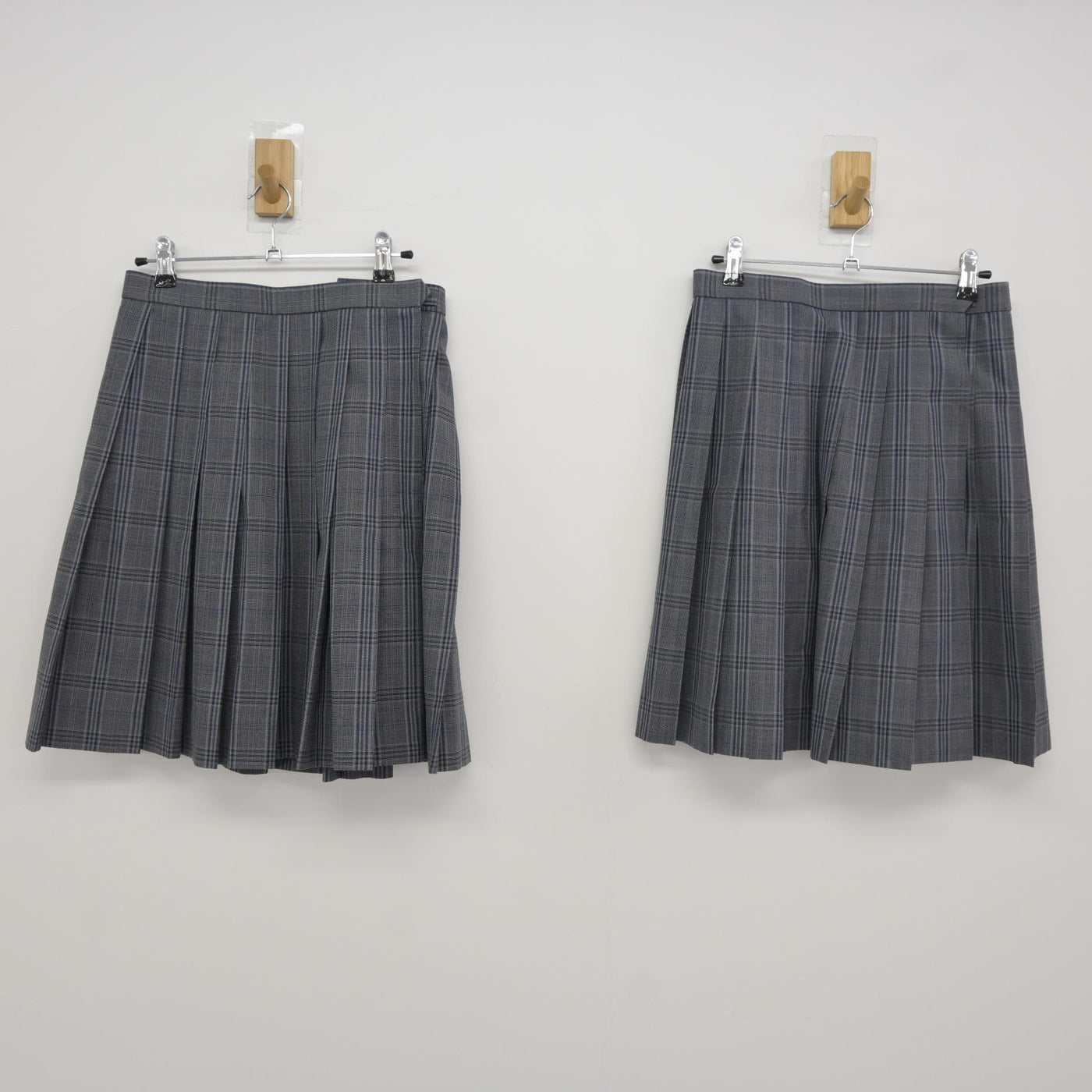 【中古】神奈川県 谷口中学校 女子制服 4点 (ブレザー・スカート) sf115825