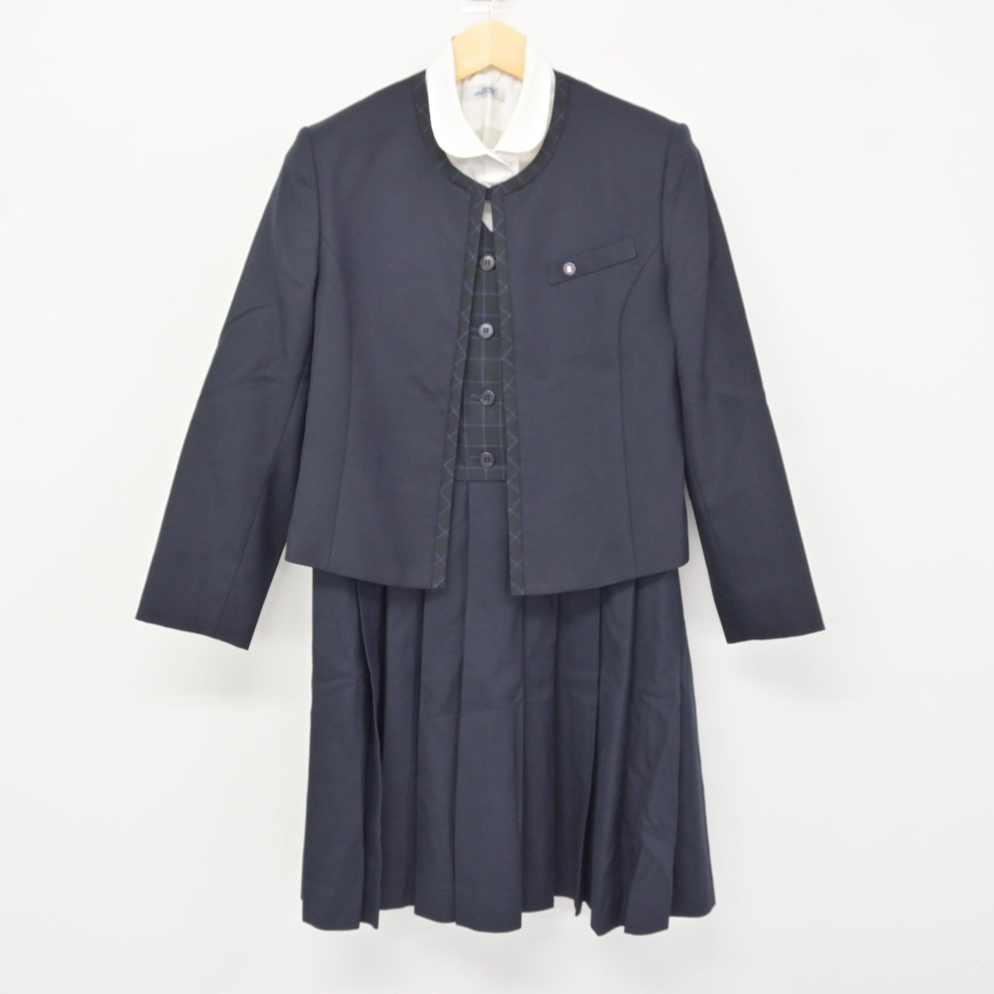 【中古】佐賀県 佐賀女子短期大学付属佐賀女子高等学校 女子制服 3点 (ブレザー・ジャンパースカート・シャツ) sf115829