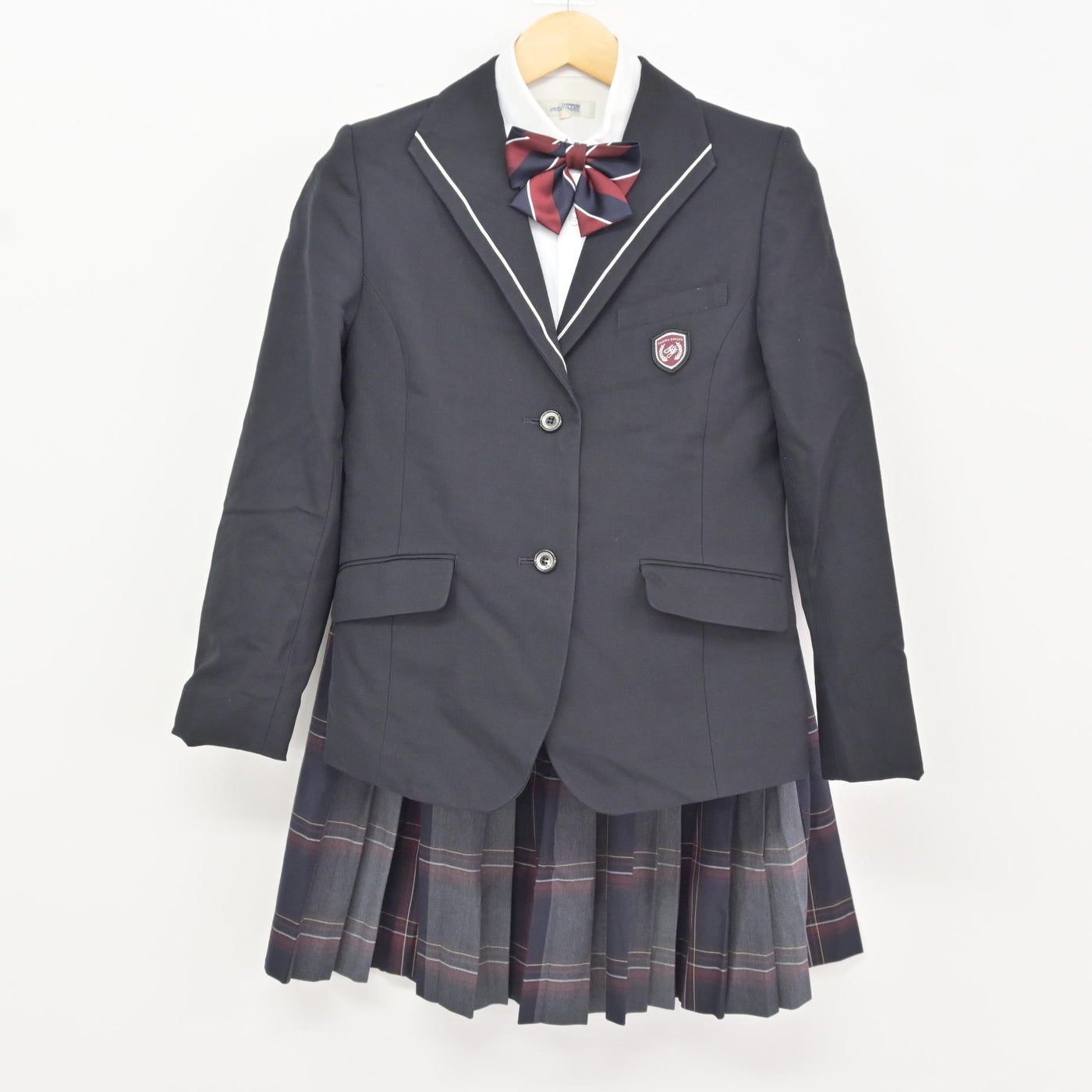 【中古】千葉県 昭和学院中学校・高等学校 女子制服 4点 (ブレザー・シャツ・スカート) sf115842