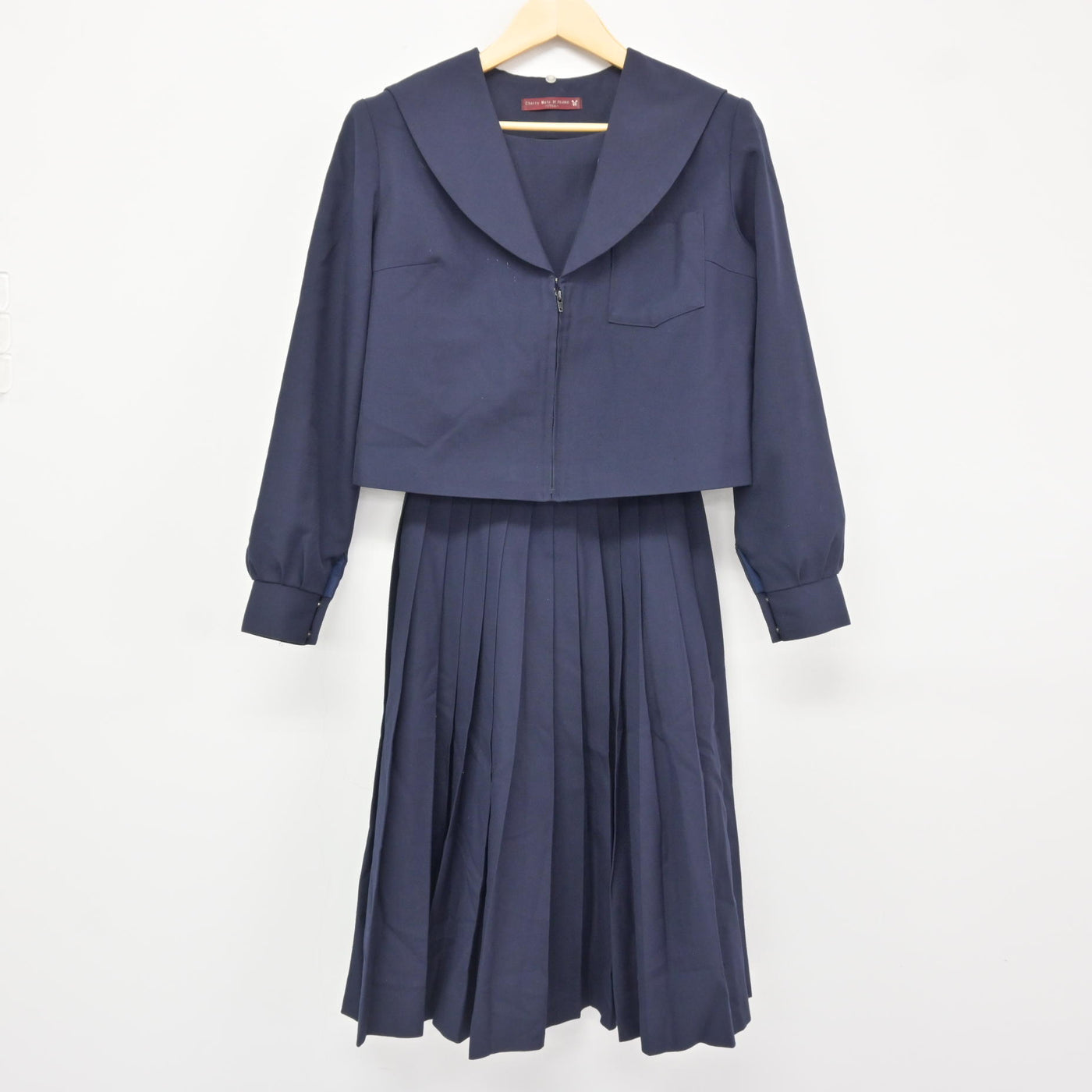 【中古】愛知県 新川中学校 女子制服 3点 (セーラー服・スカート) sf115887