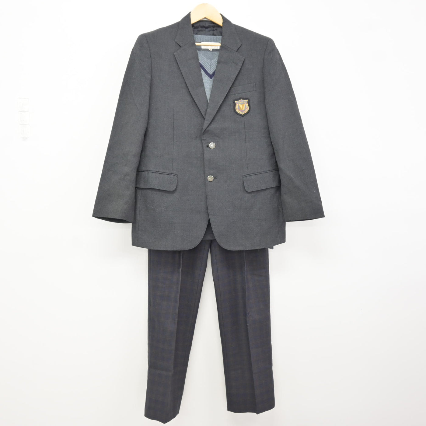 【中古】京都府 東稜高等学校 男子制服 3点 (ブレザー・ニット・ズボン) sf115900