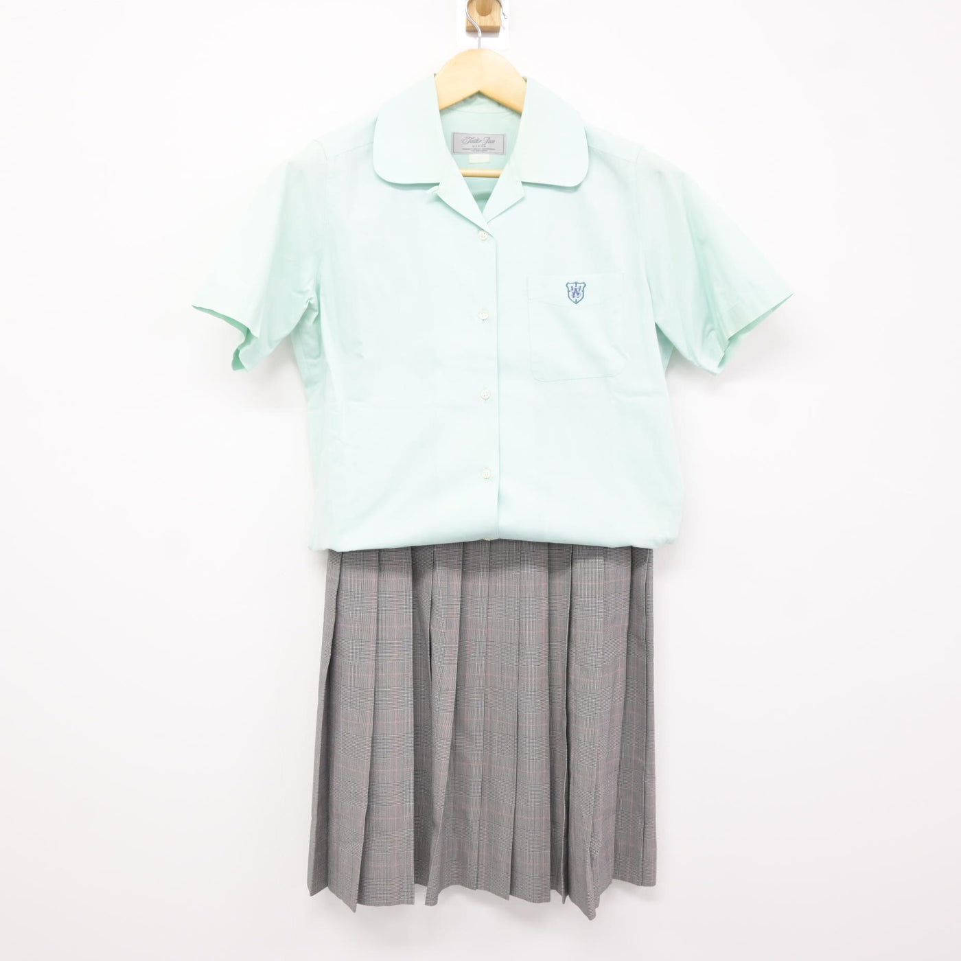 【中古】福岡県 西南学院高等学校 女子制服 2点 (シャツ・スカート) sf115936