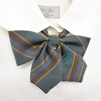 【中古】福岡県 西南学院高等学校 女子制服 3点 (ニット・シャツ) sf115937