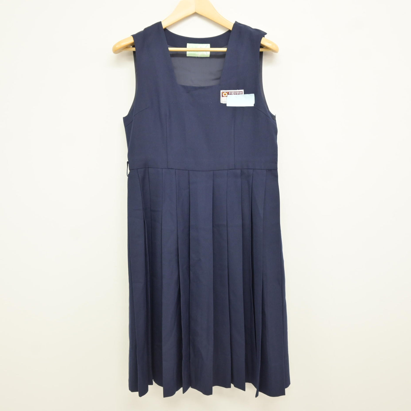 【中古】福岡県 平尾中学校 女子制服 3点 (セーラー服・ジャンパースカート) sf115961