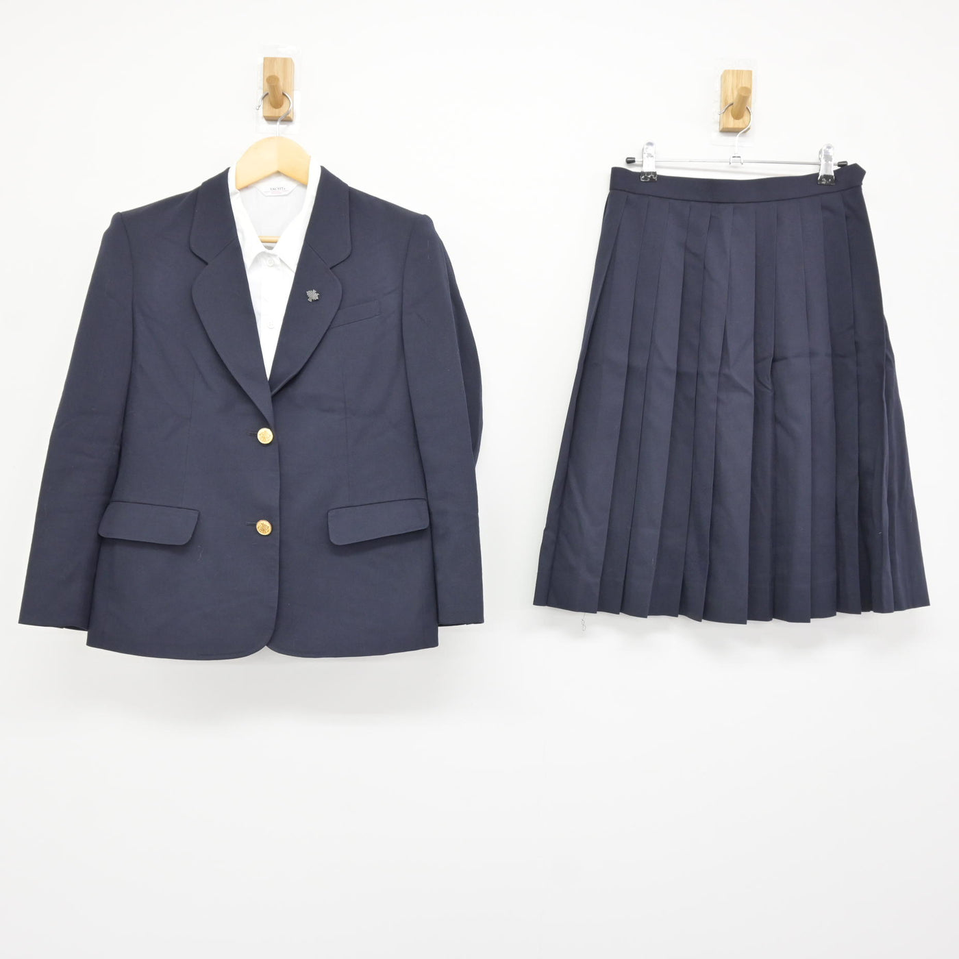 【中古】山形県 山形中央高等学校 女子制服 4点 (ブレザー・シャツ・スカート) sf115966