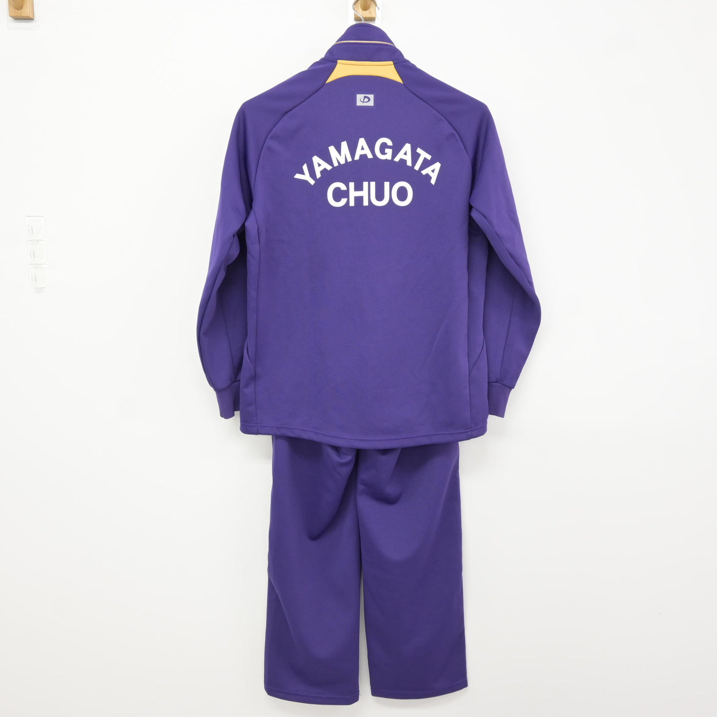 【中古】山形県 山形中央高等学校 女子制服 2点 (ジャージ 上・ジャージ 下) sf115968