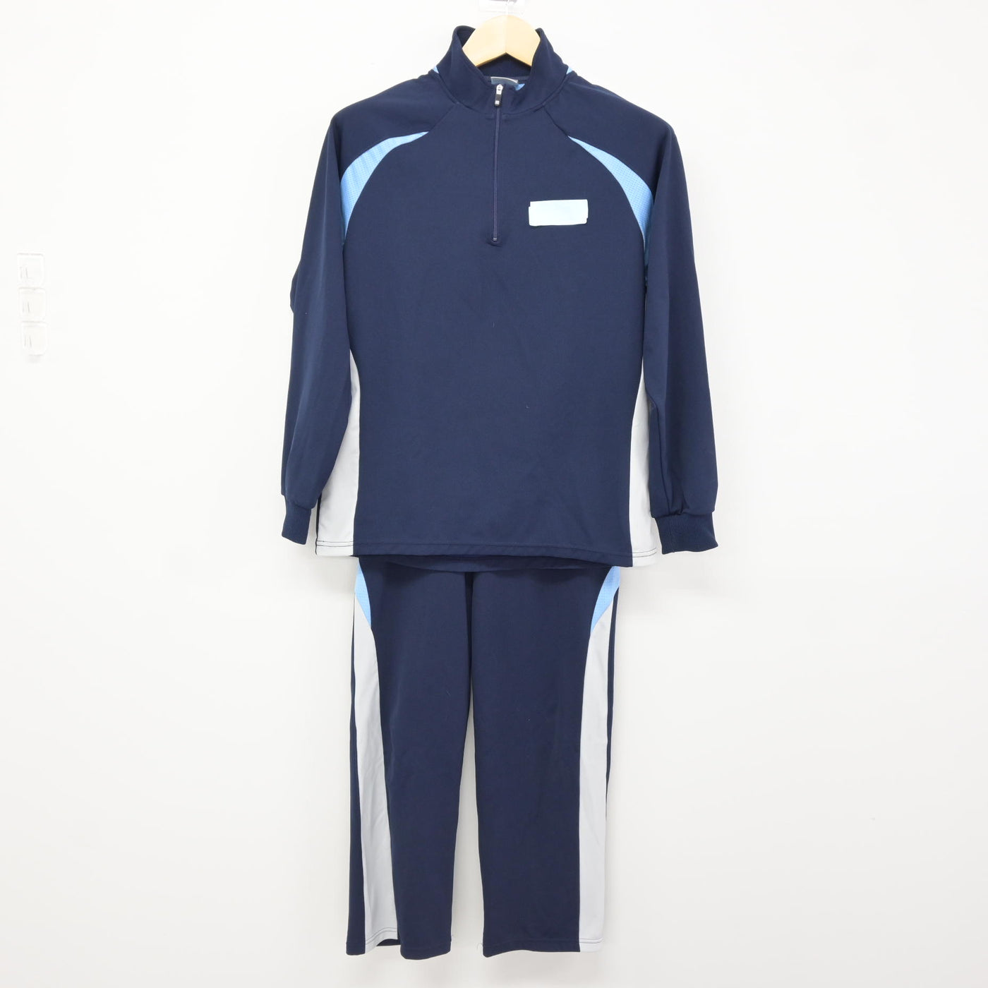 【中古】東京都 荏原第五中学校 女子制服 2点 (ジャージ 上・ジャージ 下) sf115997