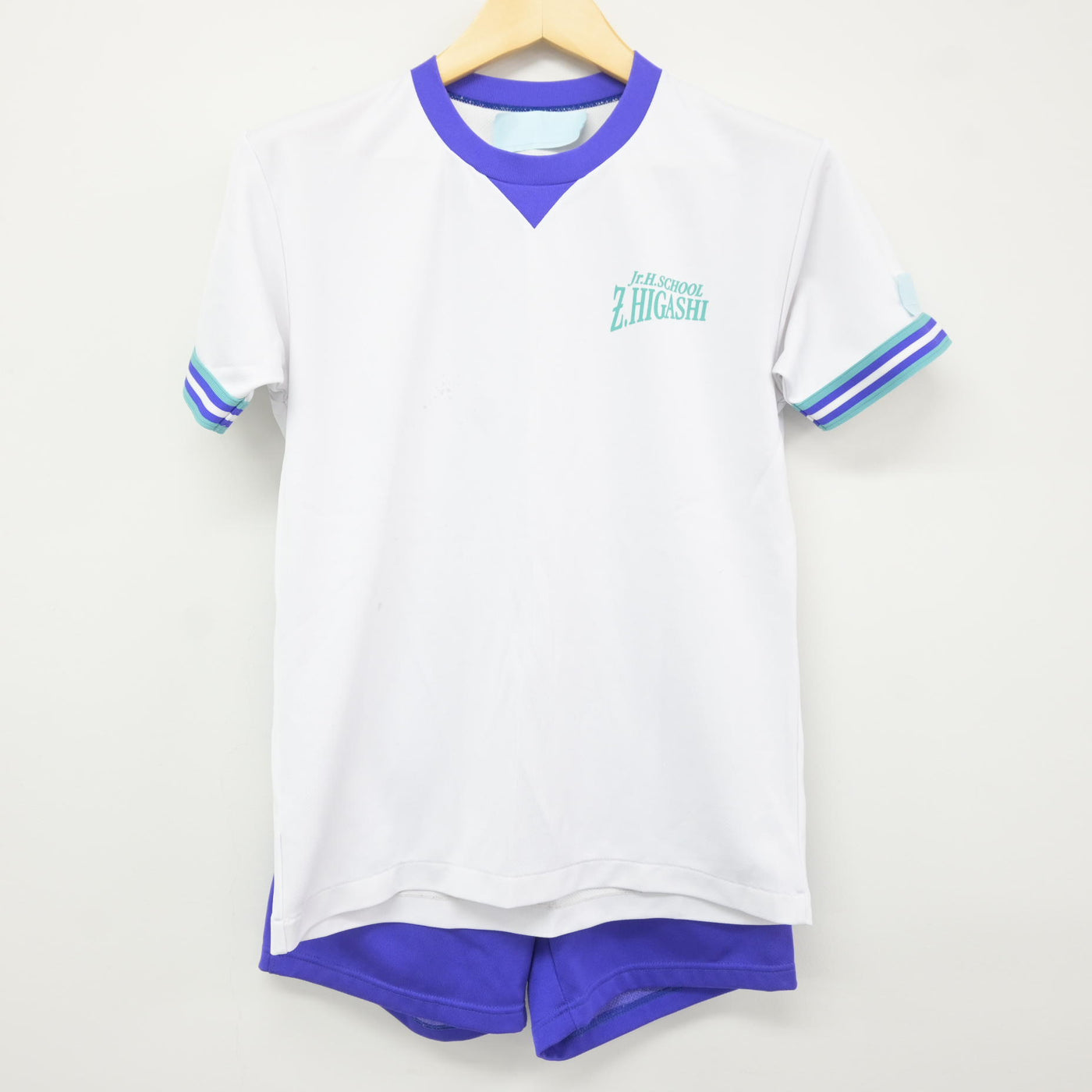 【中古】香川県 善通寺市立東中学校 女子制服 2点 (体操服 上・体操服 下) sf116005