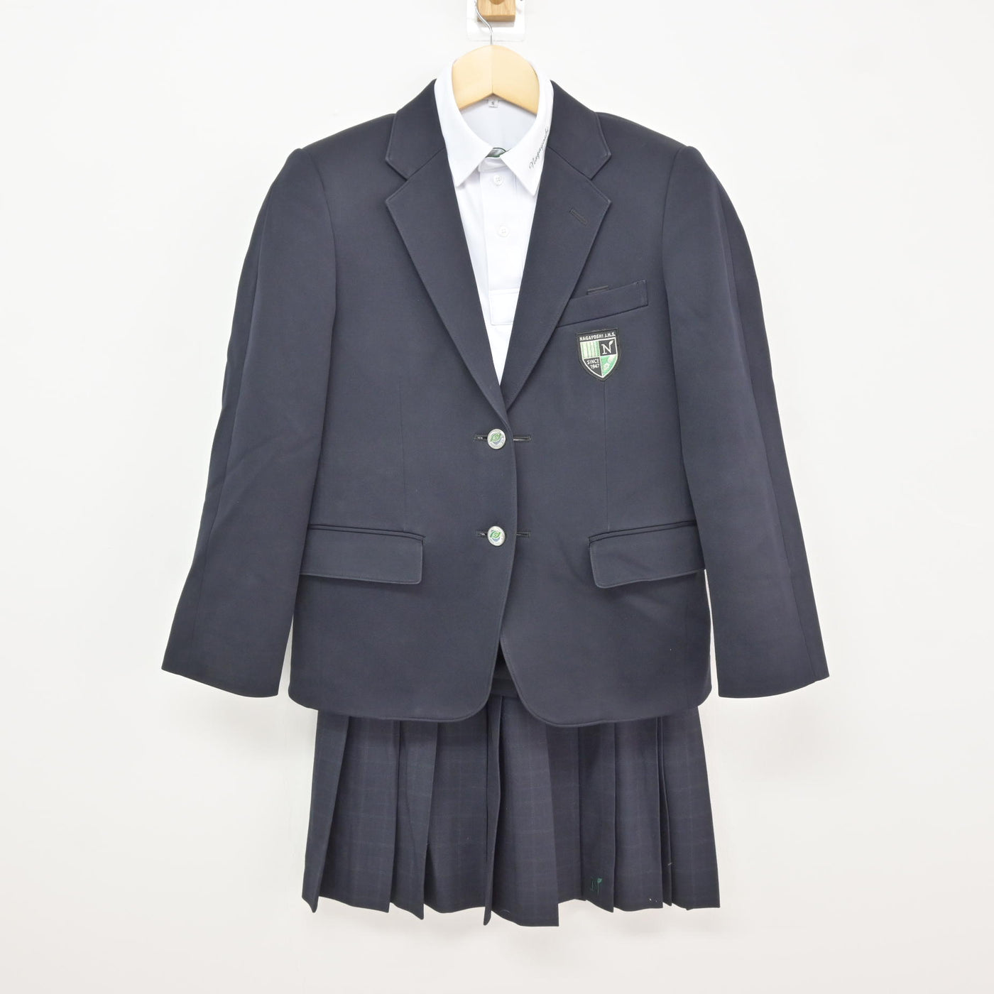 【中古】大阪府 長吉中学校 女子制服 3点 (ブレザー・シャツ・スカート) sf116033