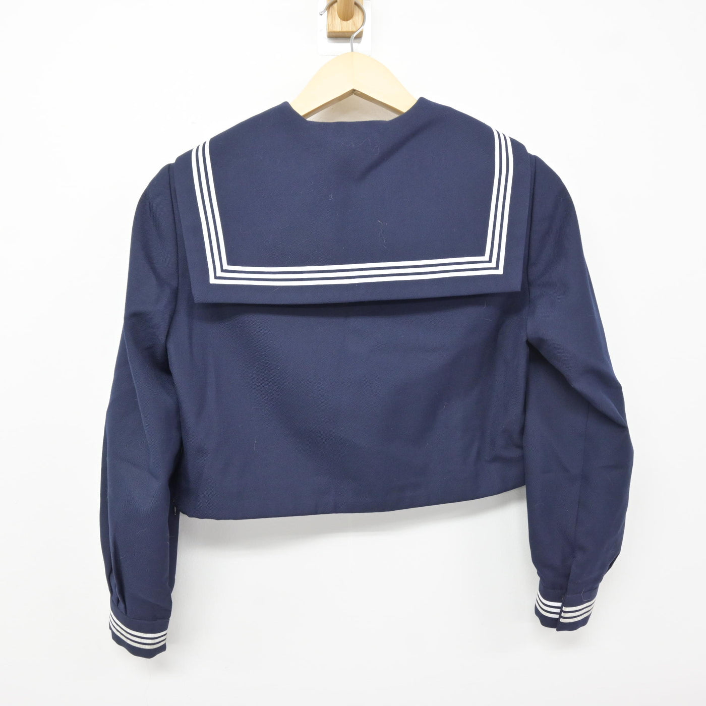 【中古】茨城県 勝田第三中学校 女子制服 3点 (セーラー服・ジャンパースカート) sf116039