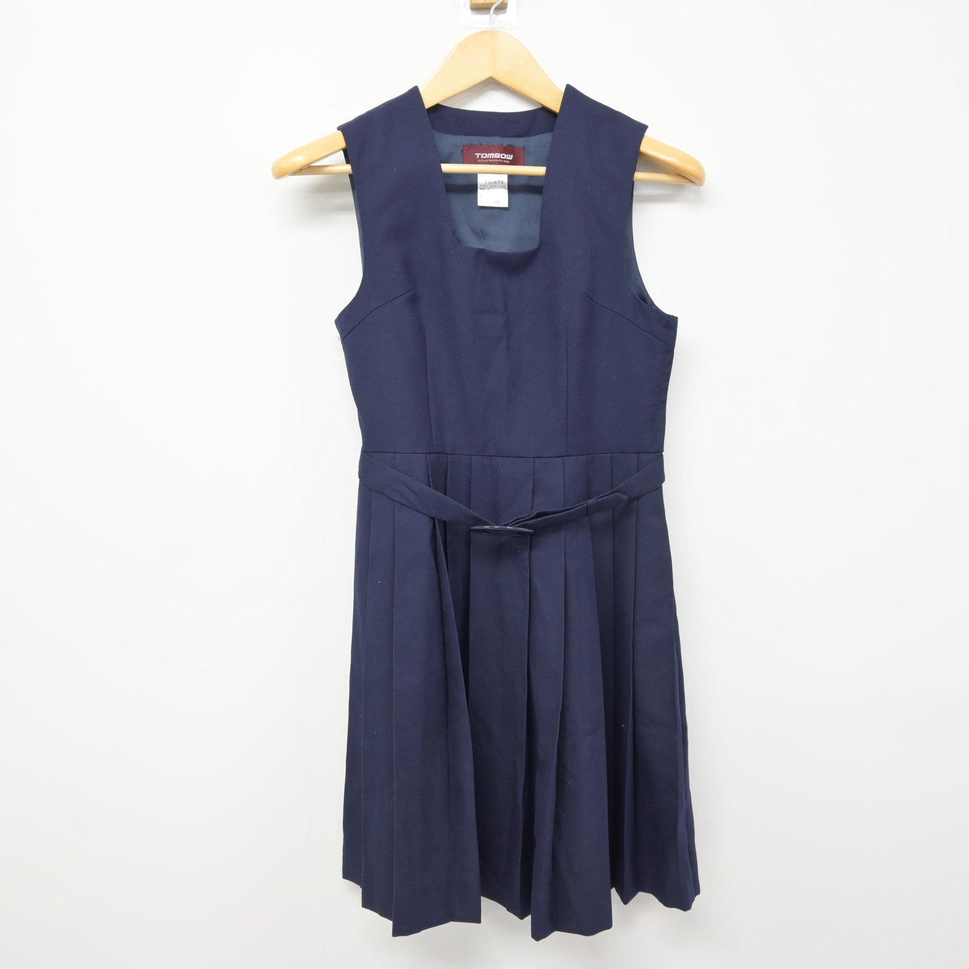 【中古】茨城県 勝田第三中学校 女子制服 3点 (セーラー服・ジャンパースカート) sf116039
