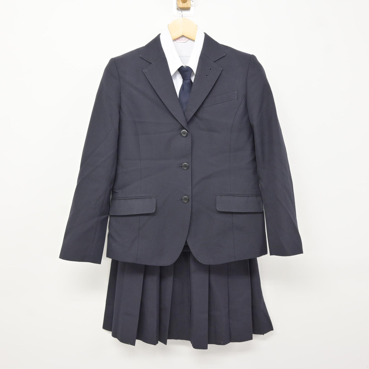 【中古】熊本県 熊本工業高等学校 女子制服 4点 (ブレザー・シャツ・スカート) sf116048