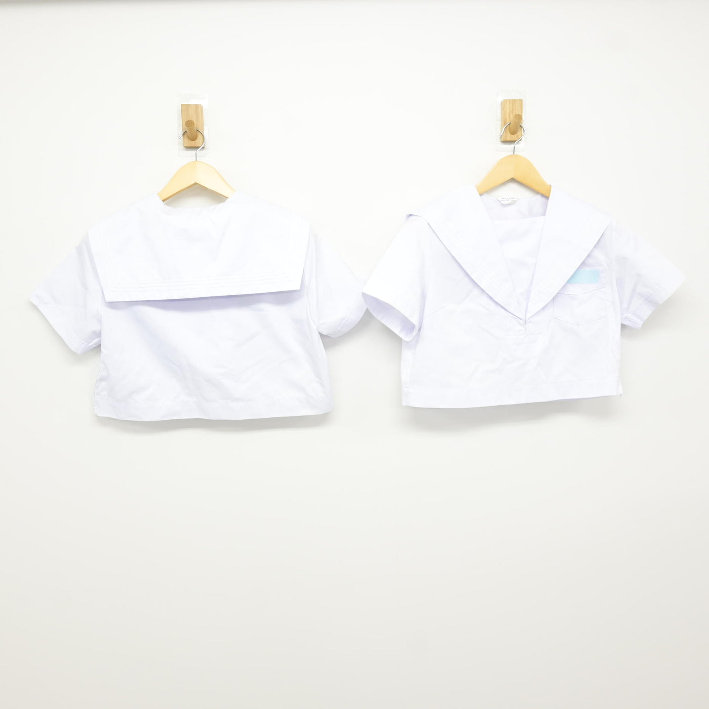 【中古】福岡県 粕屋東中学校 女子制服 4点 (セーラー服・スカート) sf116049