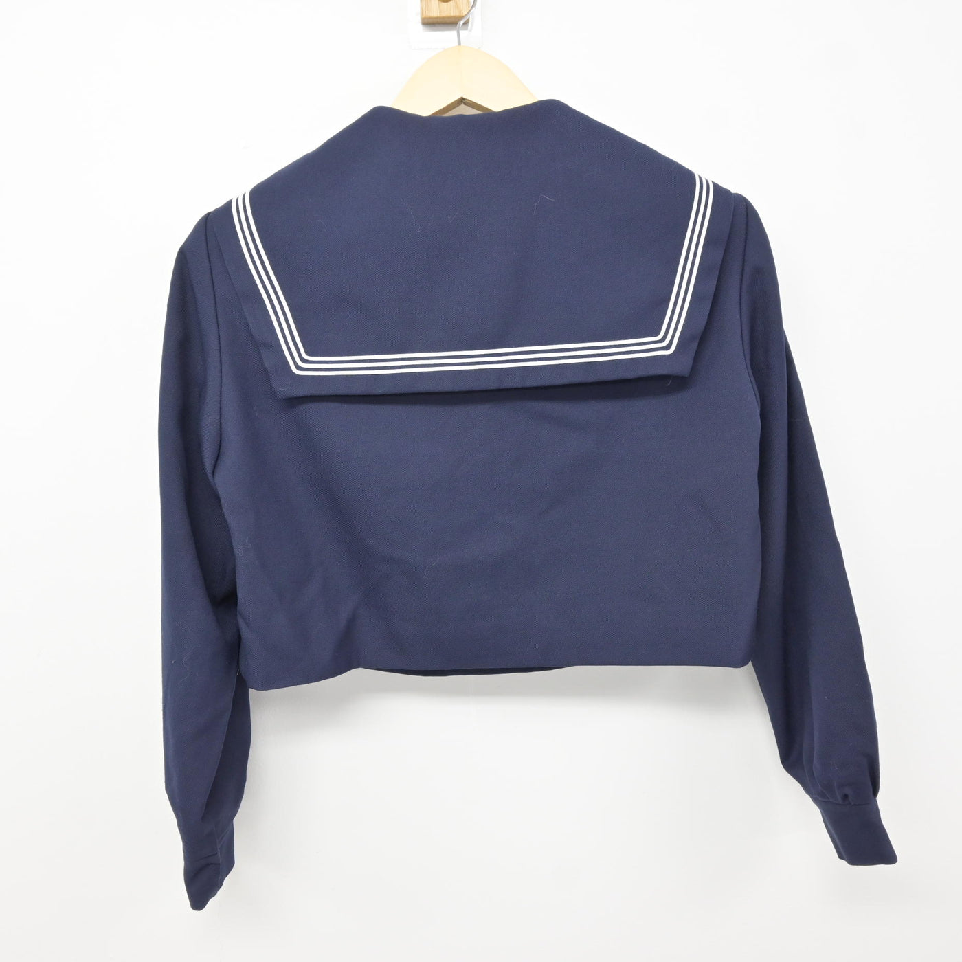 【中古】福岡県 粕屋東中学校 女子制服 3点 (セーラー服・ジャンパースカート) sf116050