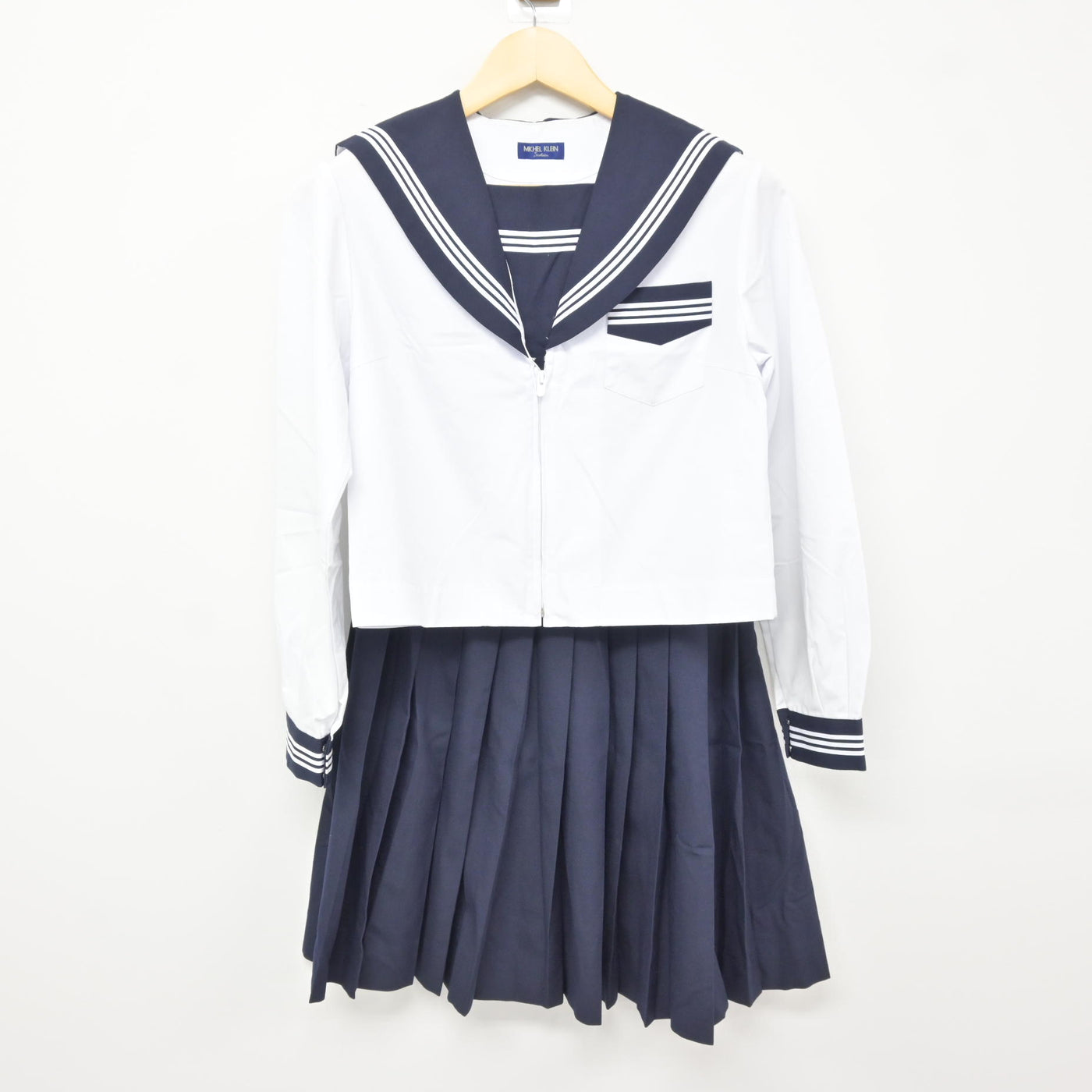 【中古】岐阜県 大野中学校 女子制服 3点 (セーラー服・スカート) sf116058