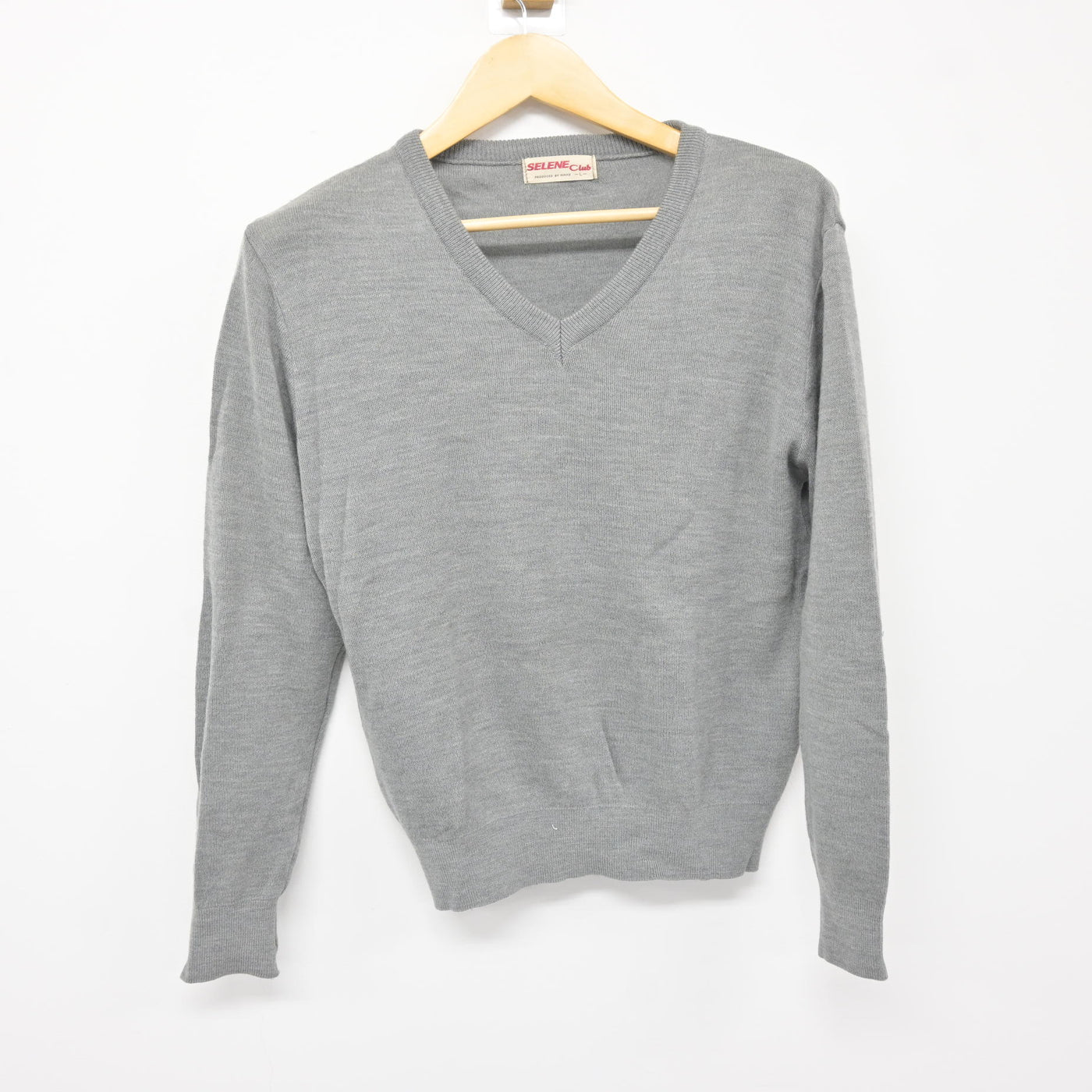 【中古】埼玉県 瑞穂中学校 女子制服 4点 (ニット・シャツ・スカート) sf116062