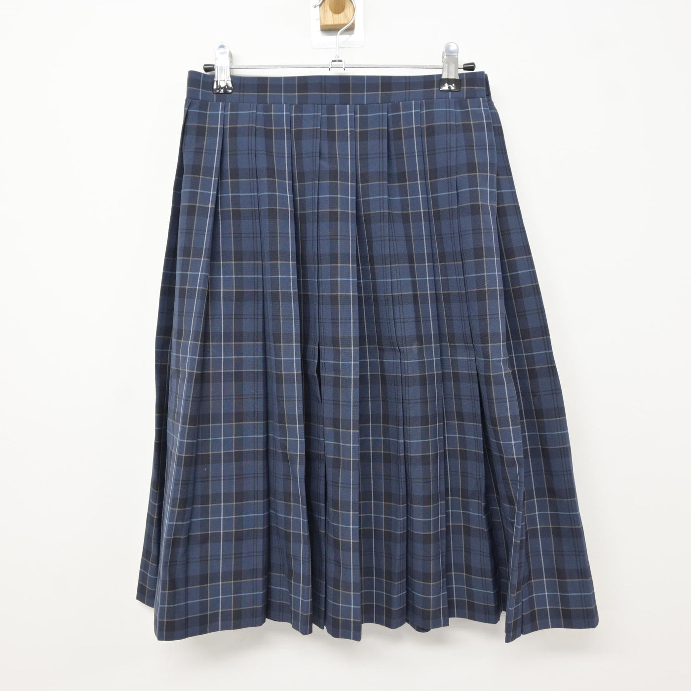 【中古】埼玉県 瑞穂中学校 女子制服 4点 (ニット・シャツ・スカート) sf116062