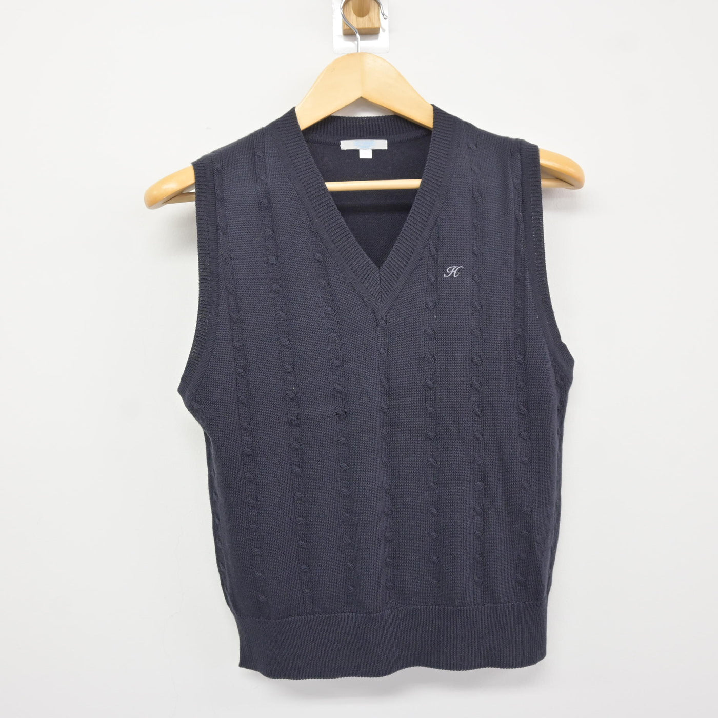 【中古】神奈川県 白鵬女子高等学校 女子制服 2点 (ニット・ニットベスト) sf116083