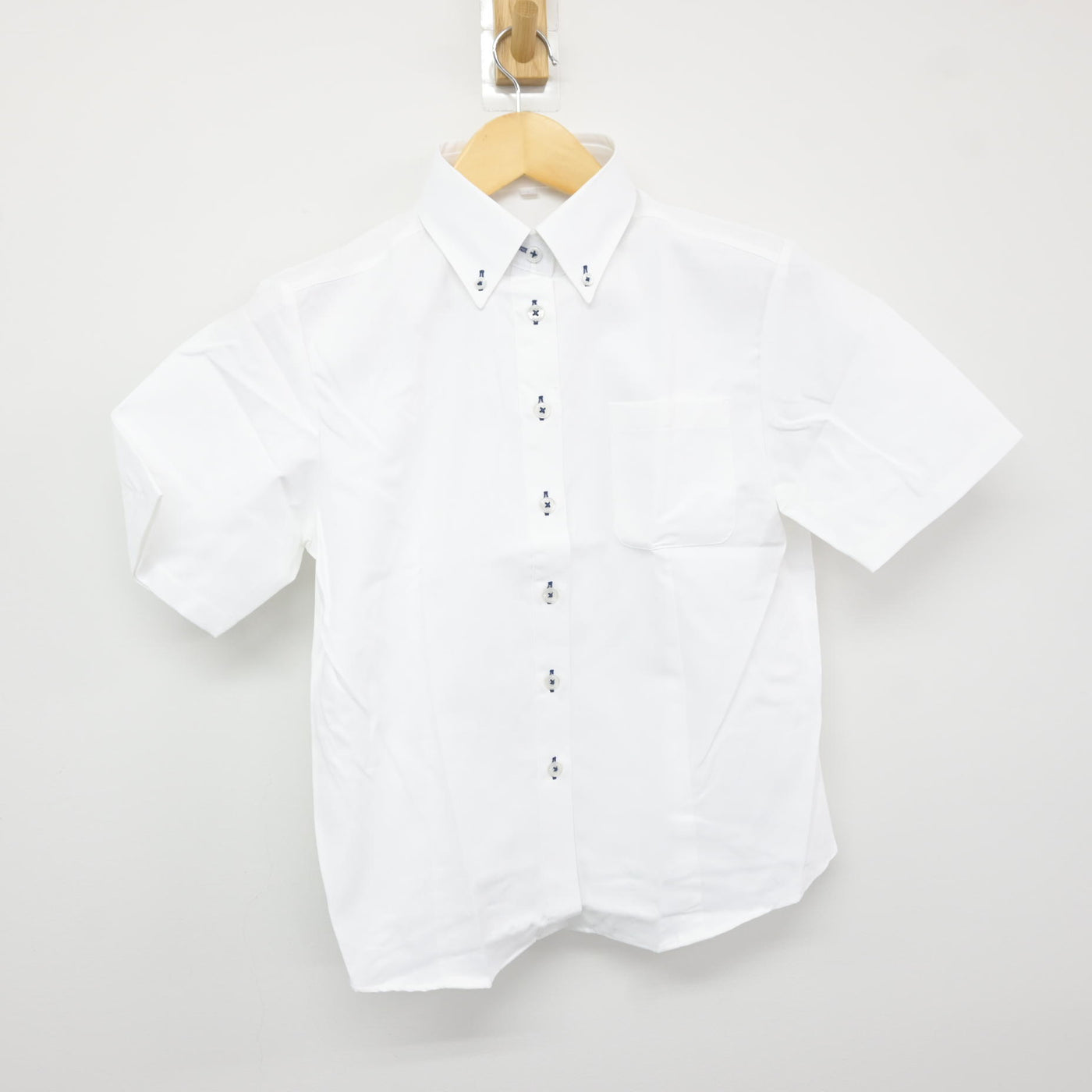 【中古】神奈川県 白鵬女子高等学校 女子制服 2点 (シャツ・シャツ) sf116084