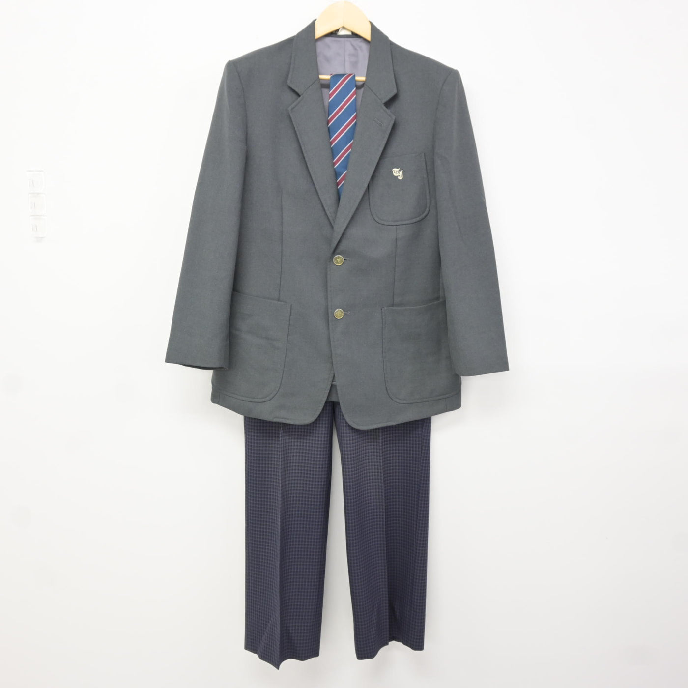 岐阜第一高等学校　　　　男子制服ブレザー 制服紹介 - 学校案内 ｜ 学校法人松翠学園 岐阜第一高等学校