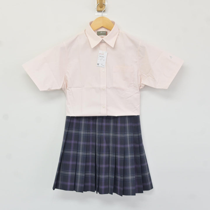 飛鳥未来 スカート夏用 新品 中古】 飛鳥未来高等学校 女子制服 2点 (シャツ・スカート) sf116903