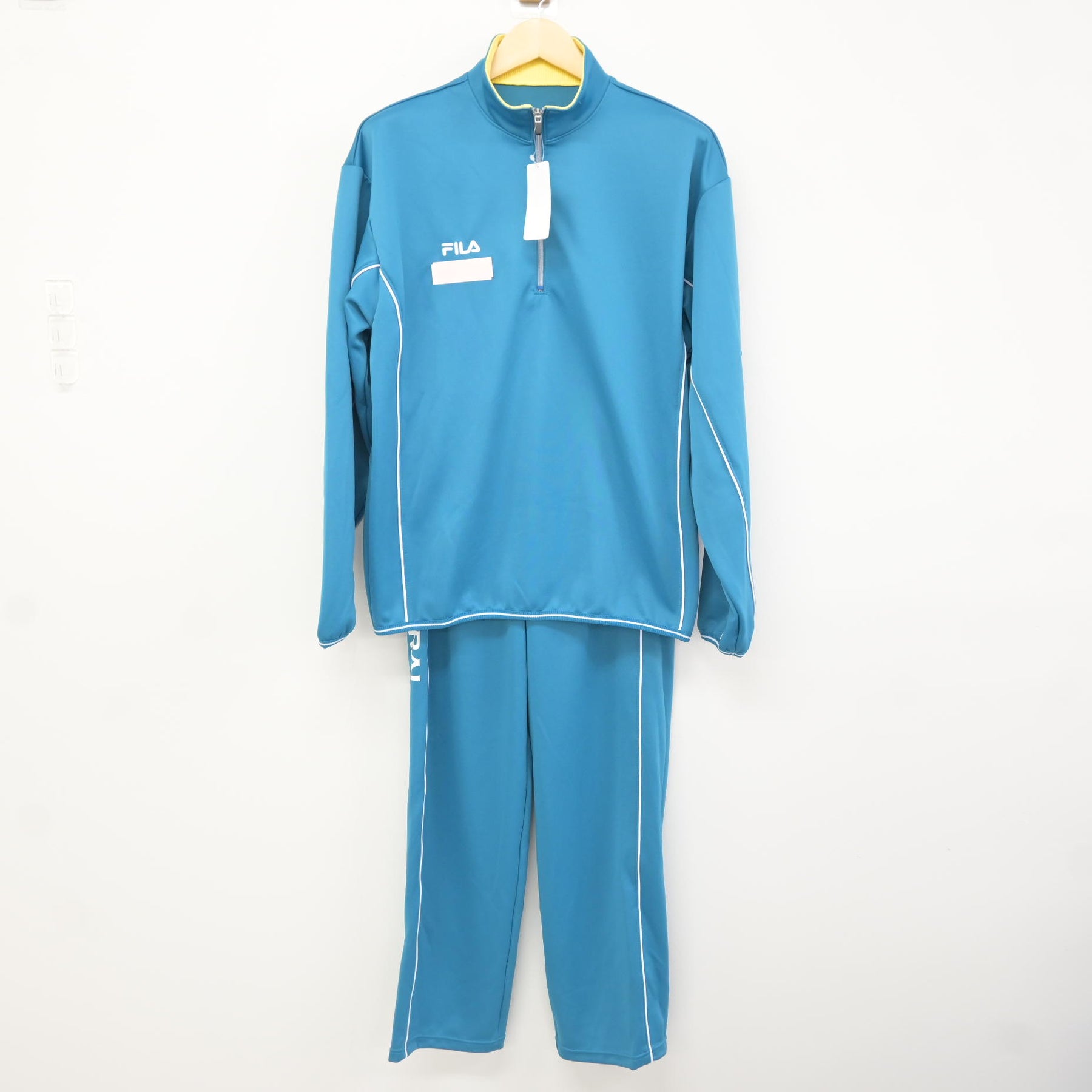 中古】埼玉県 開智未来高等学校 女子制服 3点 (ジャージ 上・体操服 上