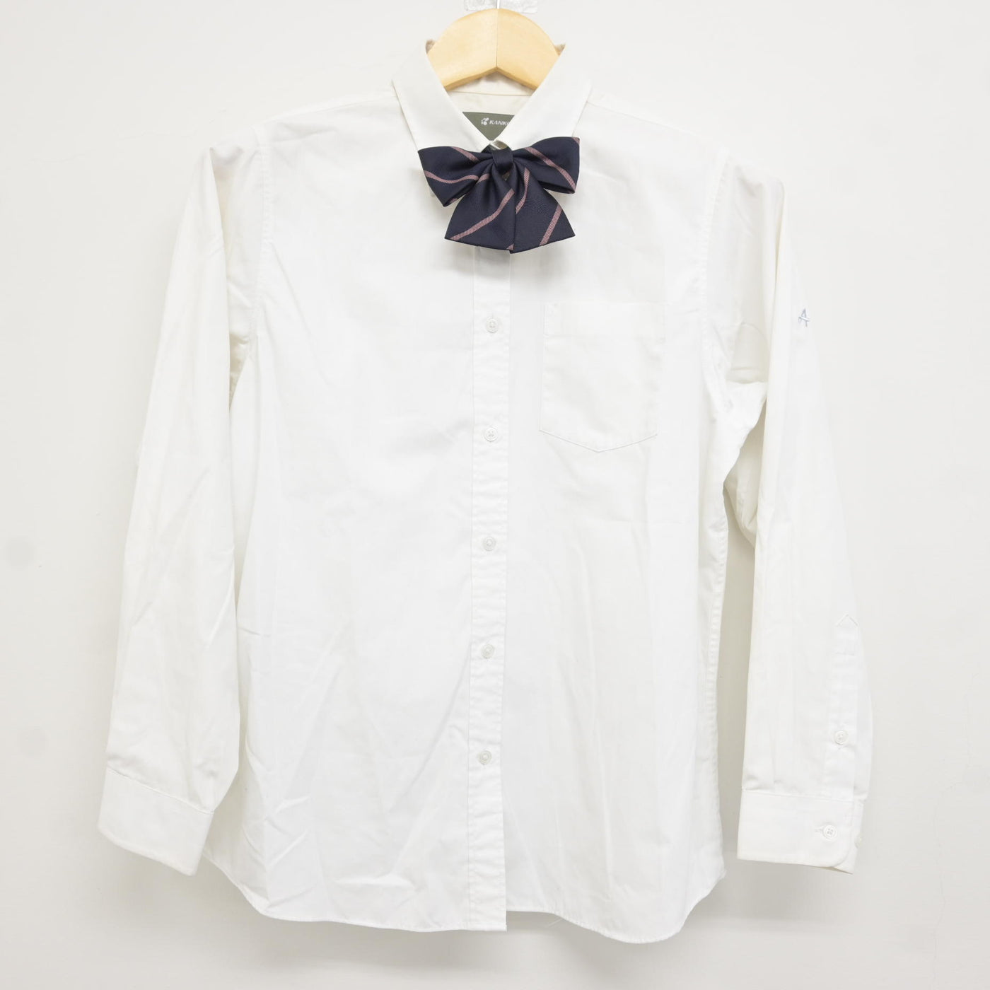 中古】 飛鳥未来高等学校 女子制服 5点 (ブレザー・シャツ・スカート