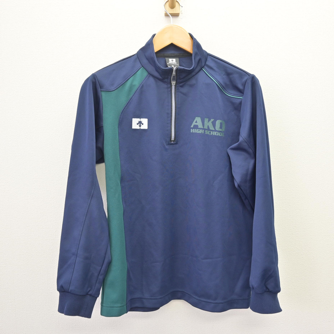 【中古】兵庫県 赤穂高等学校 女子制服 2点 (ジャージ 上・ジャージ 下) sf120004