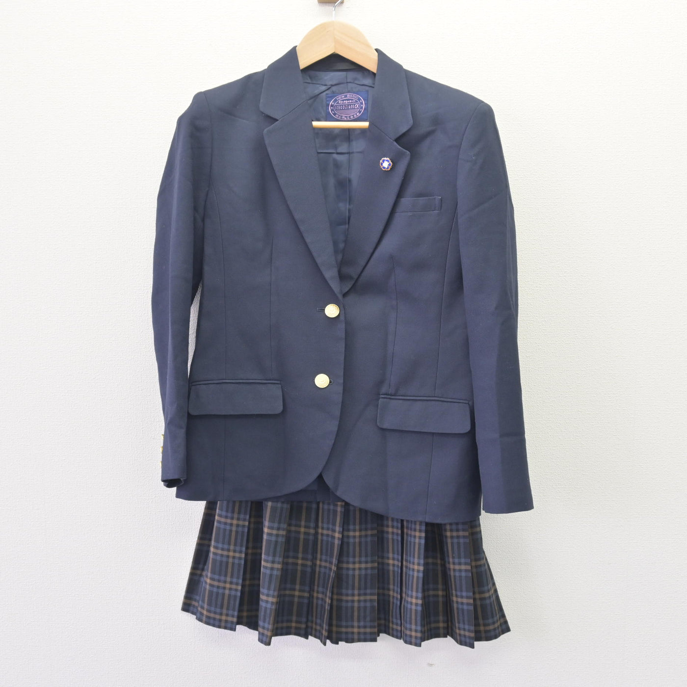 【中古】東京都 昭和女子大学附属昭和高等学校 女子制服 3点 (ブレザー・スカート) sf120102