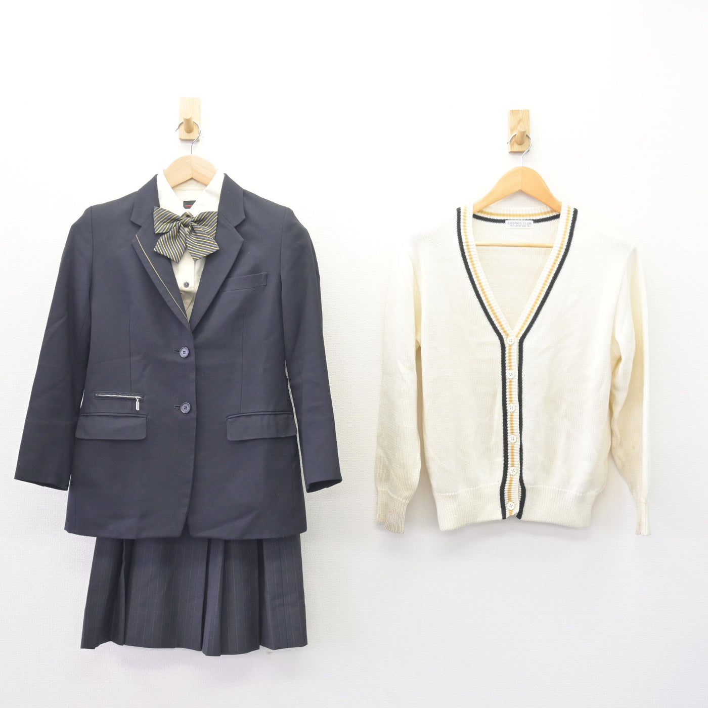 【中古】北海道 北星学園大学附属高等学校 女子制服 5点 (ブレザー・ニット・シャツ・スカート) sf120130