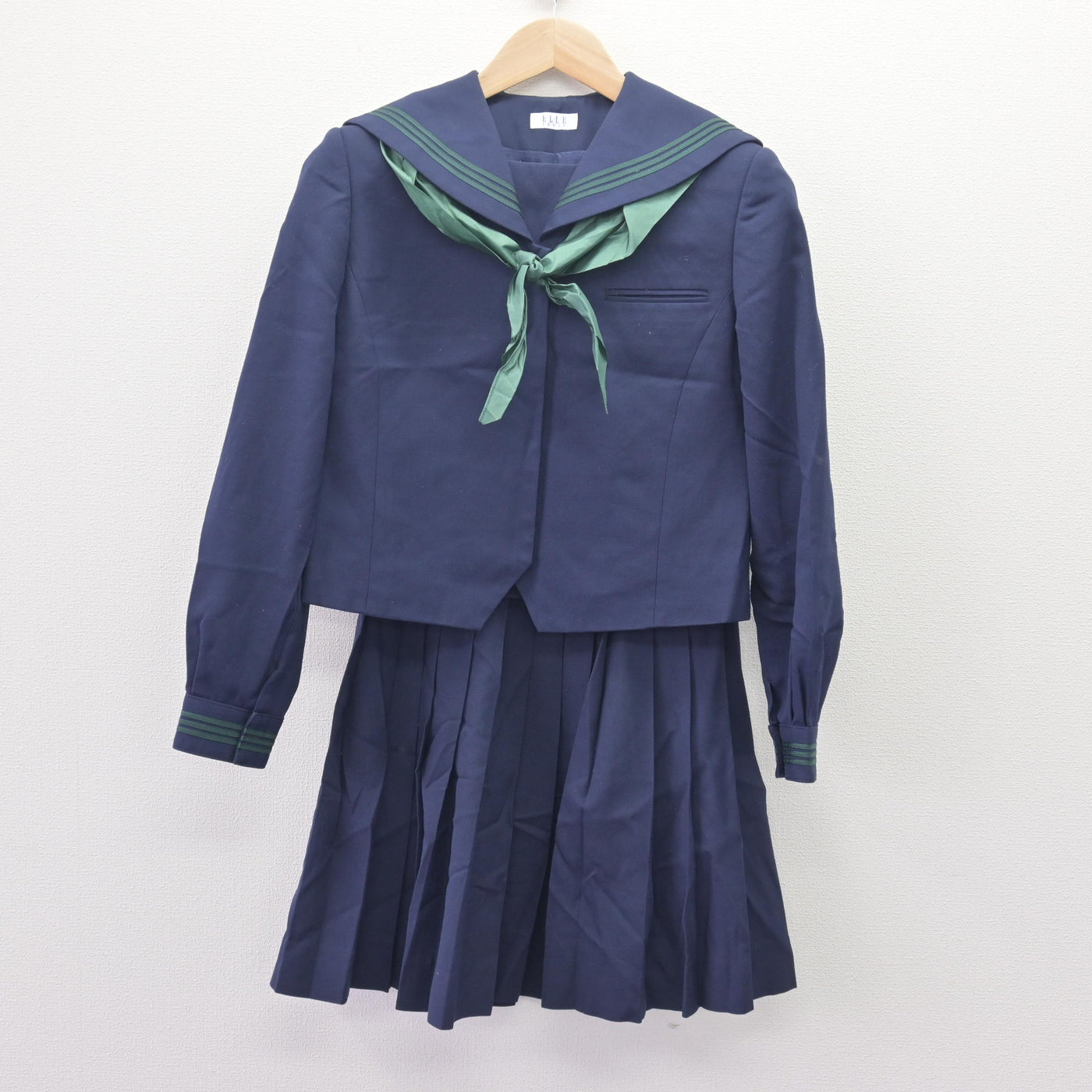 【中古】石川県 金沢大学附属高等学校 女子制服 4点 (セーラー服・スカート) sf120132