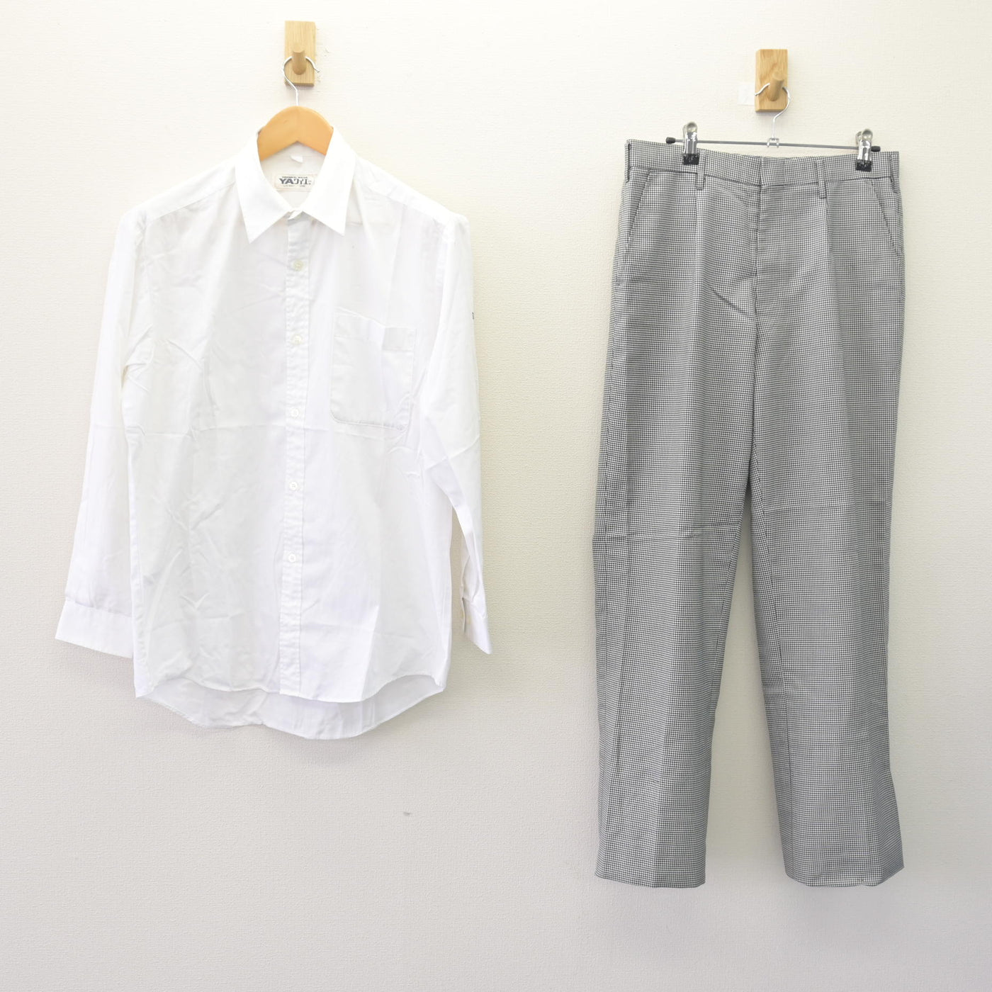【中古】静岡県 藤枝明誠中学校・高等学校 男子制服 5点 (ブレザー・シャツ・ズボン) sf120141