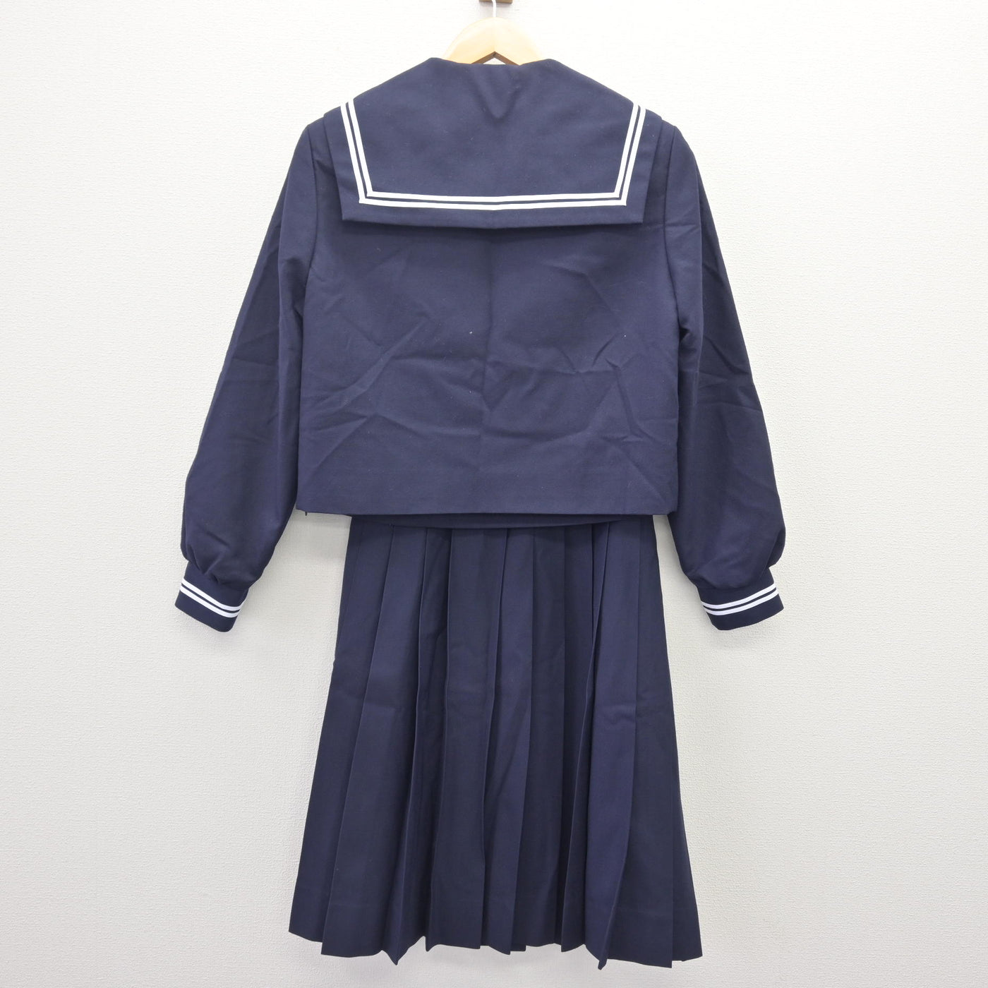 【中古】静岡県 大井川中学校 女子制服 3点 (セーラー服・スカート) sf120176