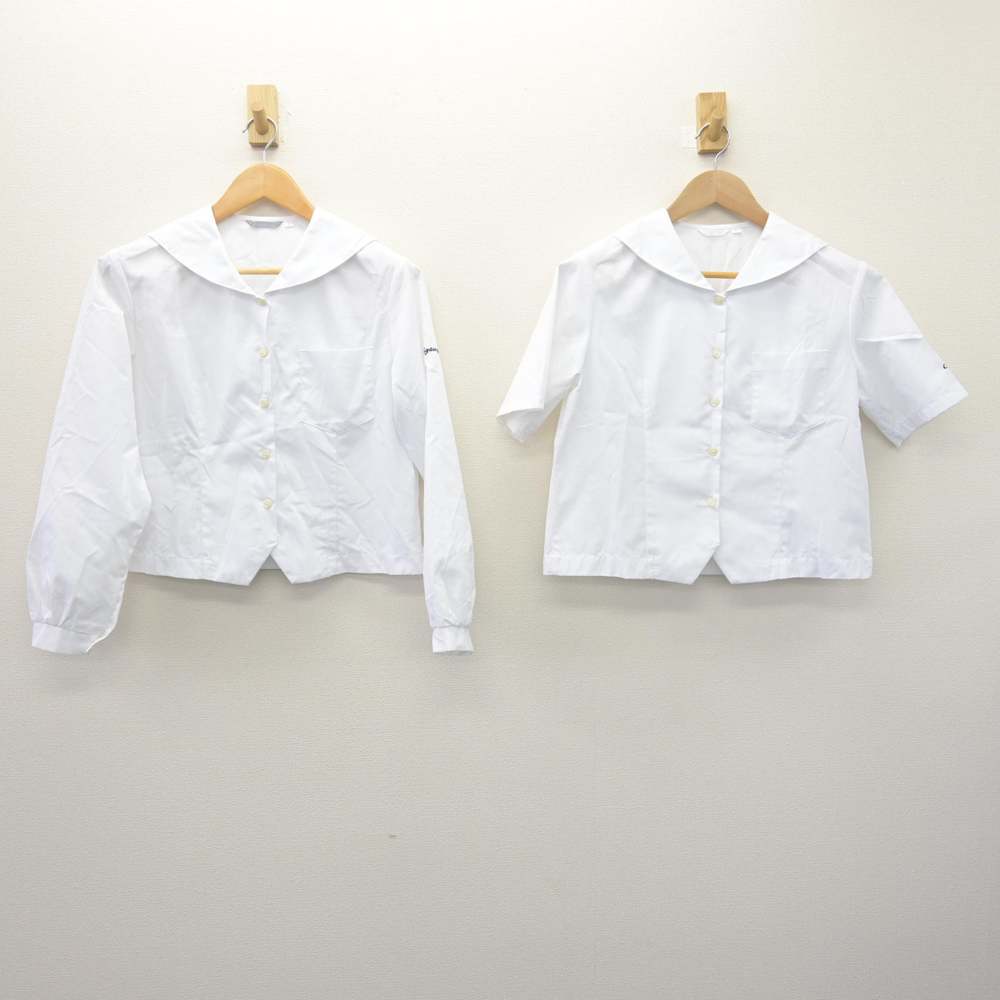 【中古】静岡県 大井川中学校 女子制服 2点 (セーラー服) sf120178