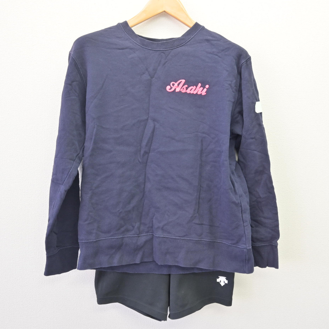 【中古】神奈川県 相模原市立旭中学校/バレーボール部 女子制服 3点 (その他アイテム・シャツ・ズボン) sf120252