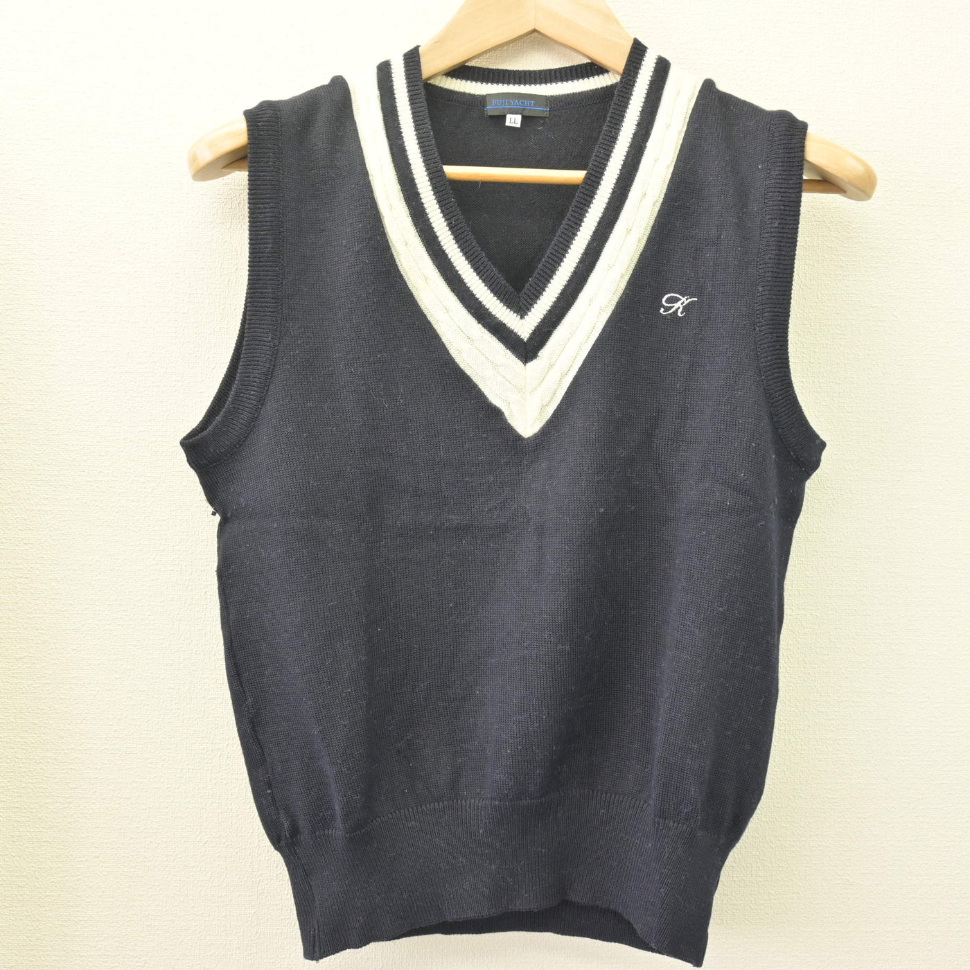 【中古】長崎県 九州文化学園高等学校 女子制服 2点 (ニット・ニットベスト) sf120278